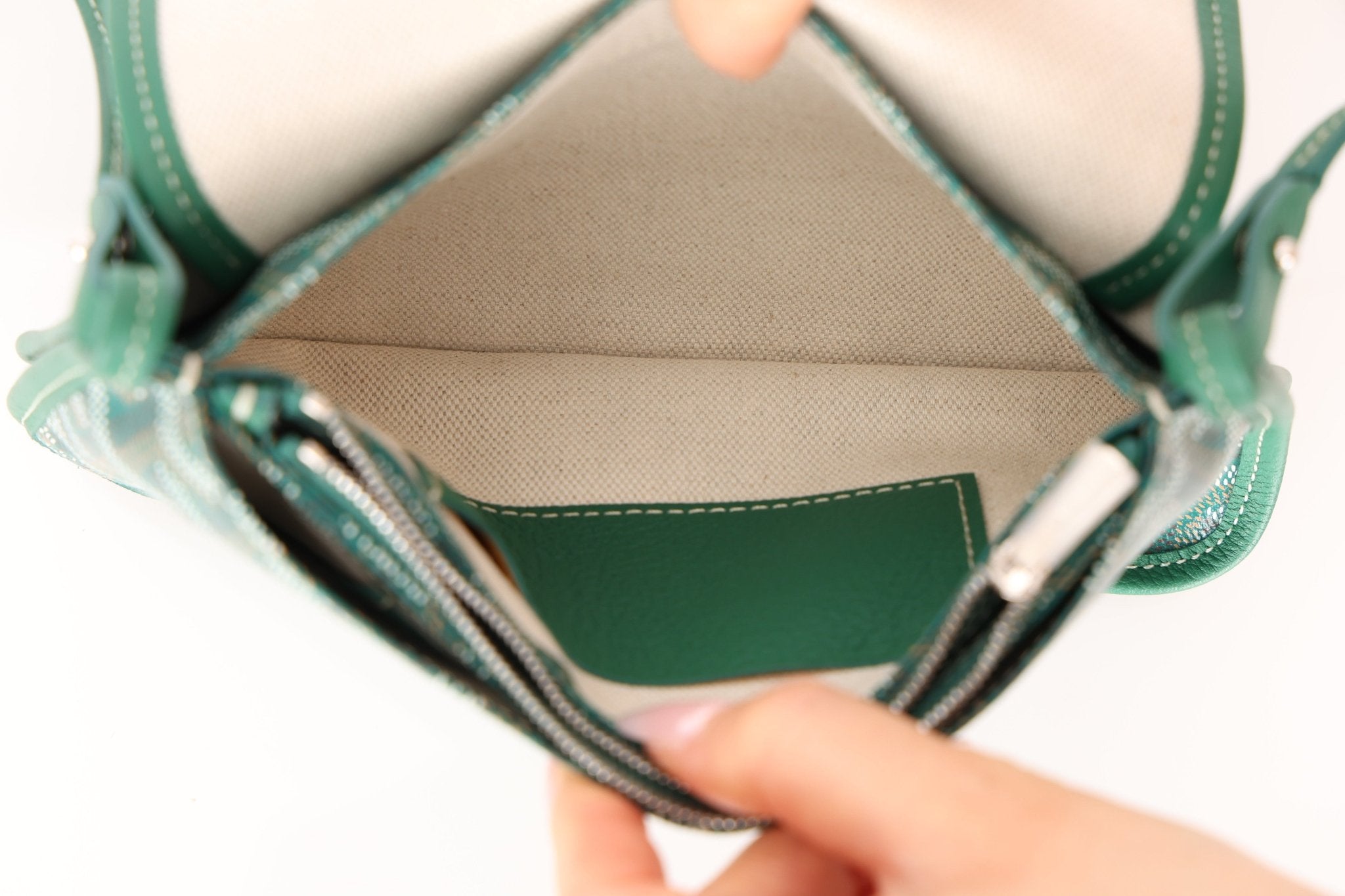 Goyard Goyardine Heart Plumet Pocket Wallet Clutch - FashioNica