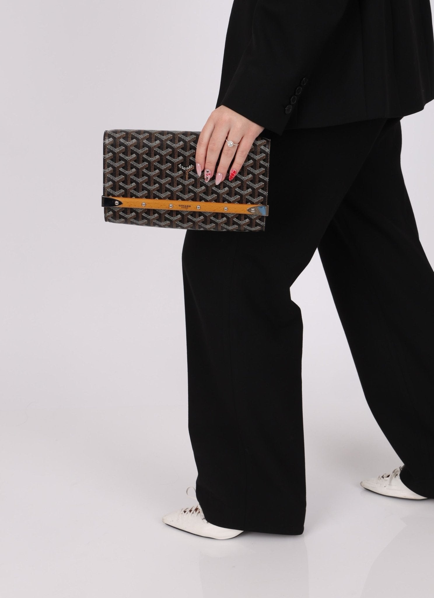 Goyard Monte Carlo Clutch MM with Strap - FashioNica
