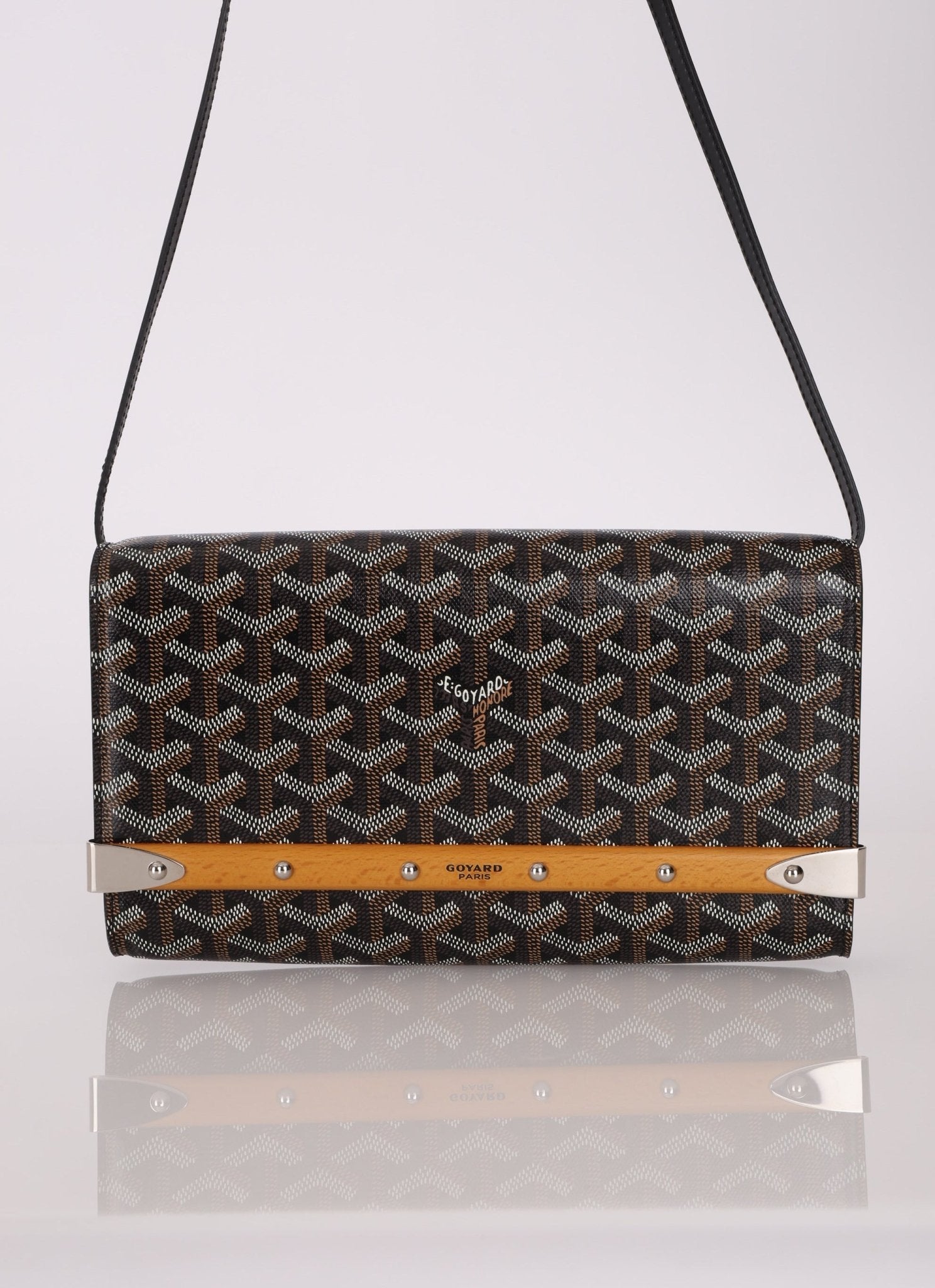 Goyard Monte Carlo Clutch MM with Strap - FashioNica