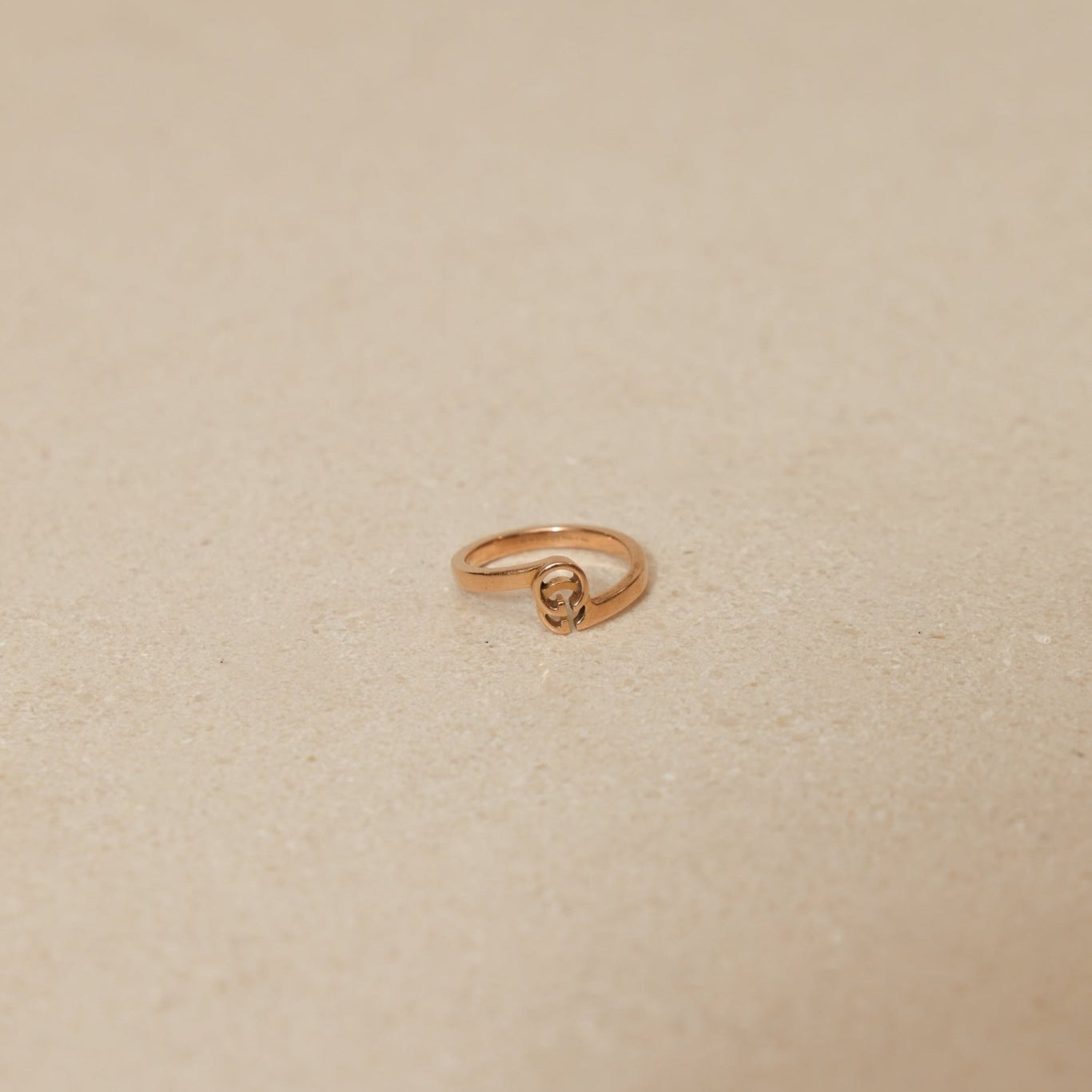 Gucci 18K RG Soho GG Ring - FashioNica