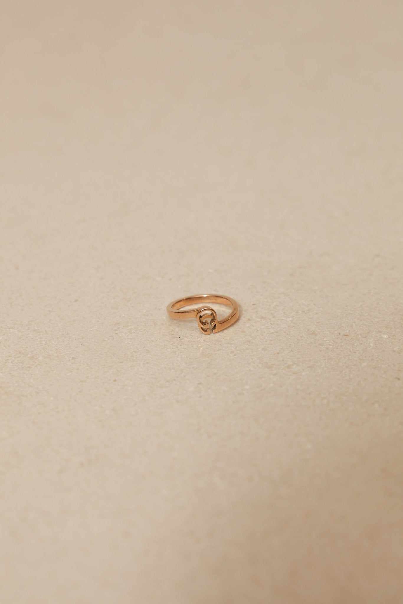 Gucci 18K RG Soho GG Ring - FashioNica