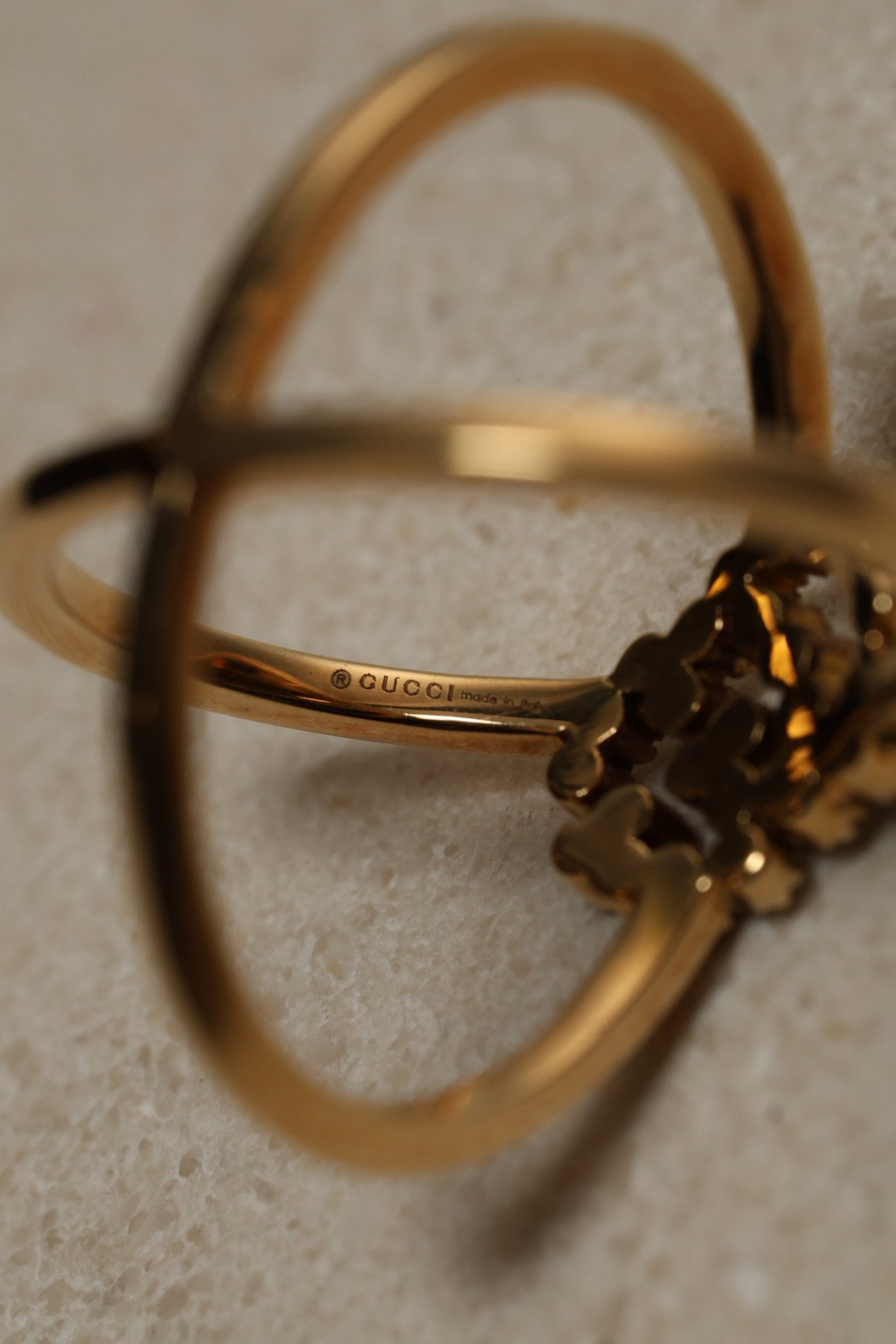 Gucci 18K YG Diamond GG Running Ring - FashioNica