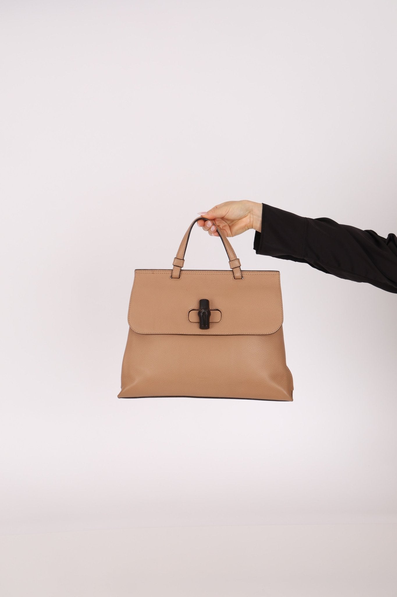 Gucci Bamboo Medium Kelly Bag - FashioNica