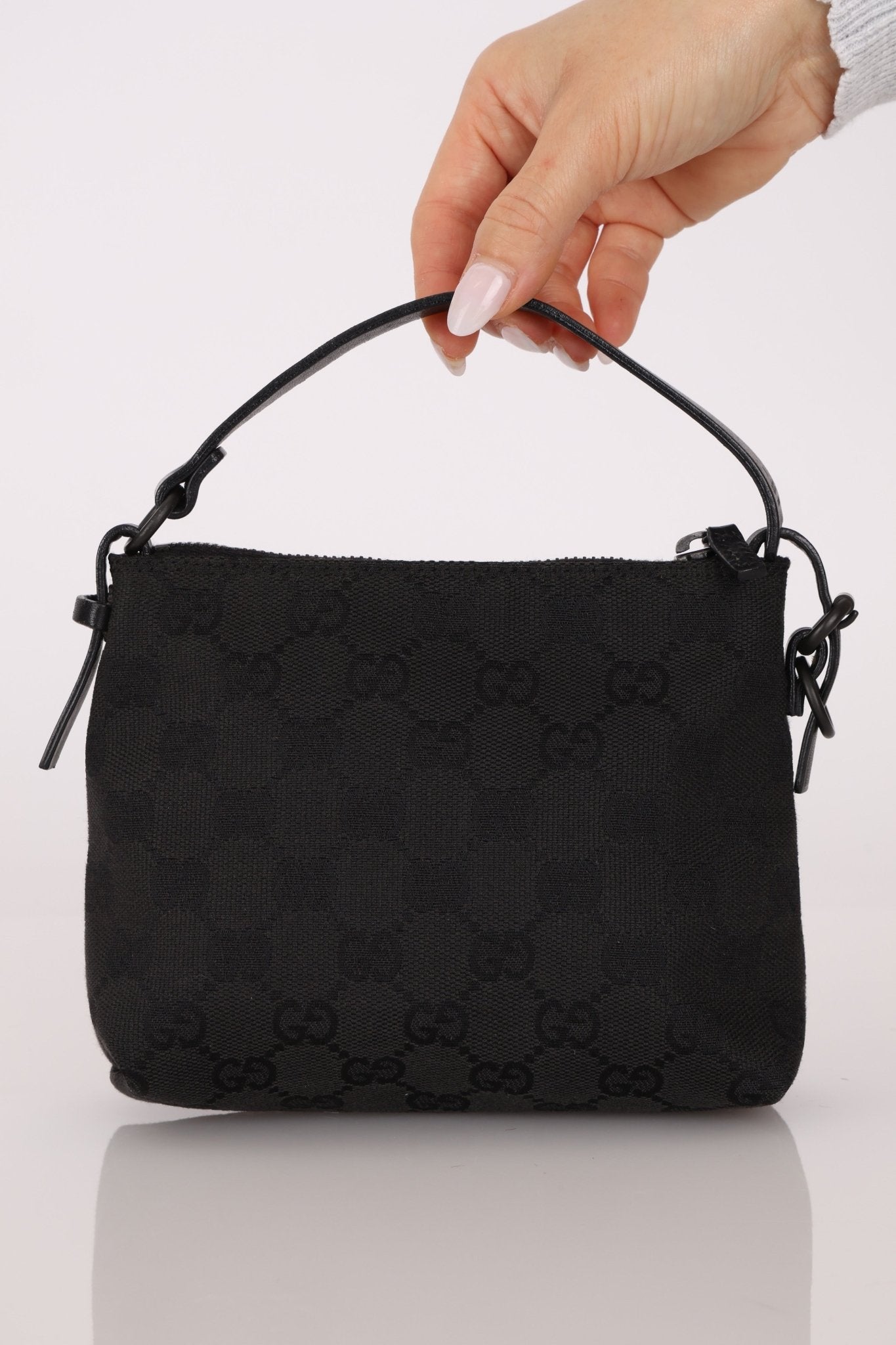 Gucci Black GG Canvas Mini Pochette - FashioNica