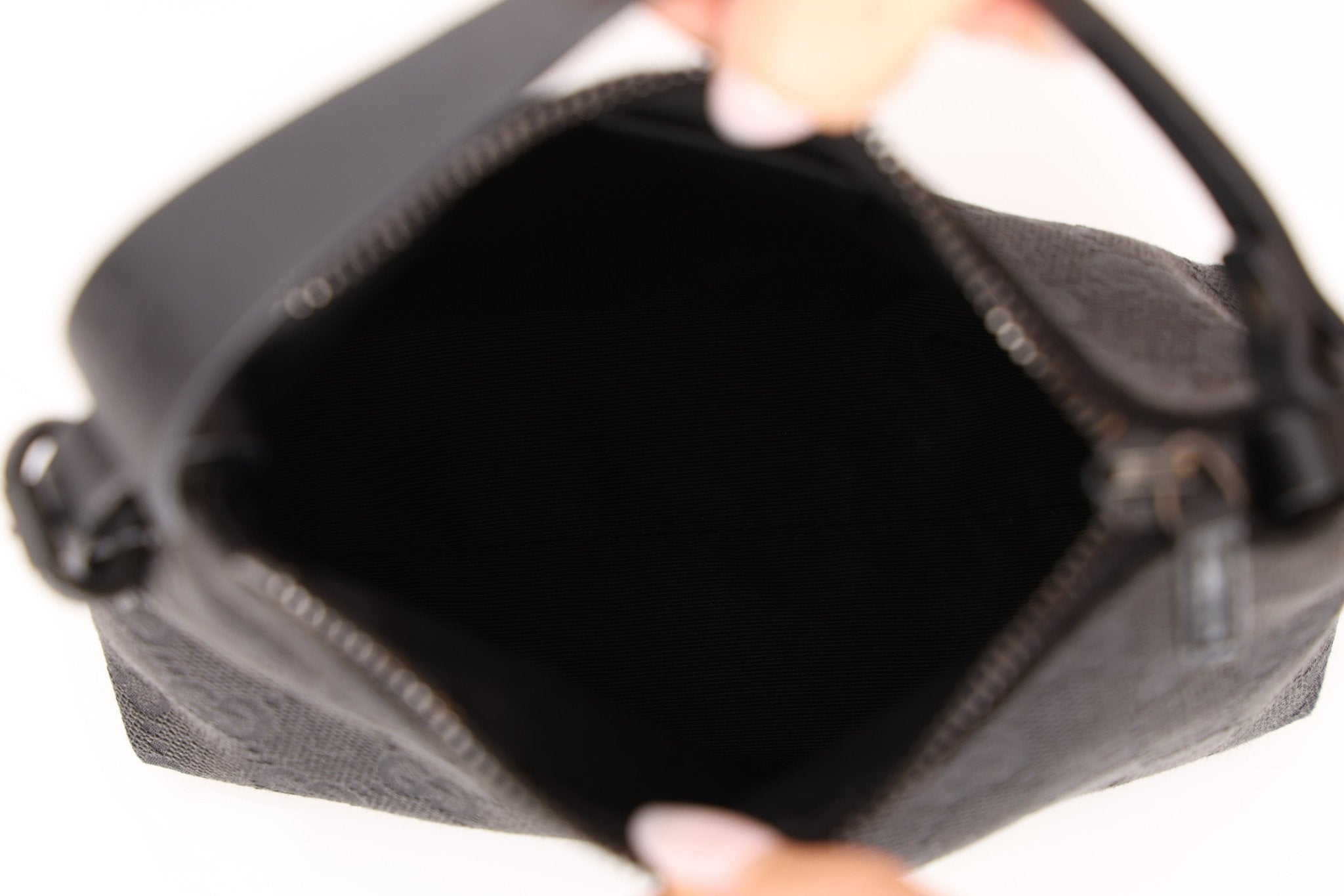 Gucci Black GG Canvas Mini Pochette - FashioNica