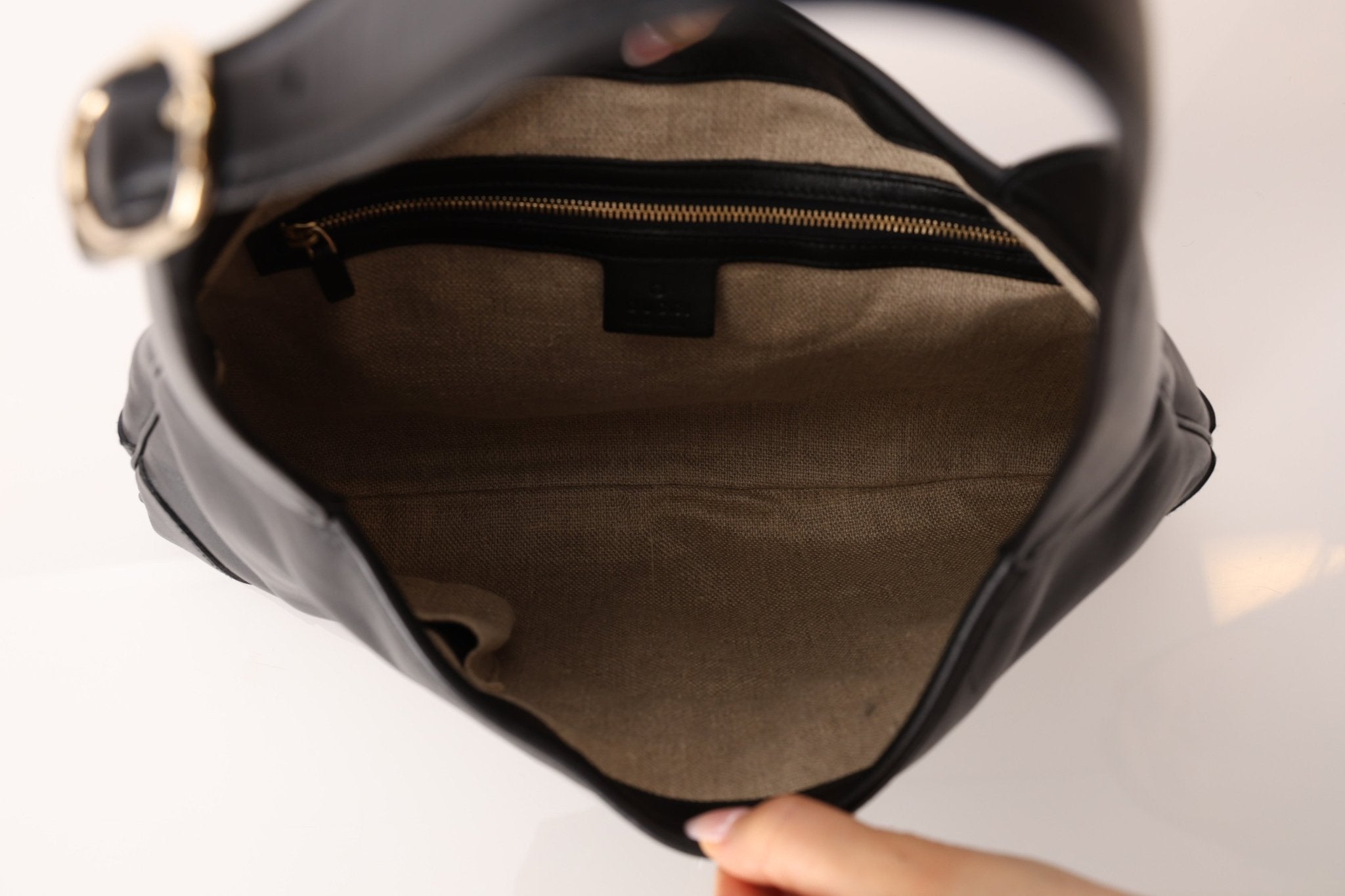 Gucci Black Leather Jackie O Hobo - FashioNica