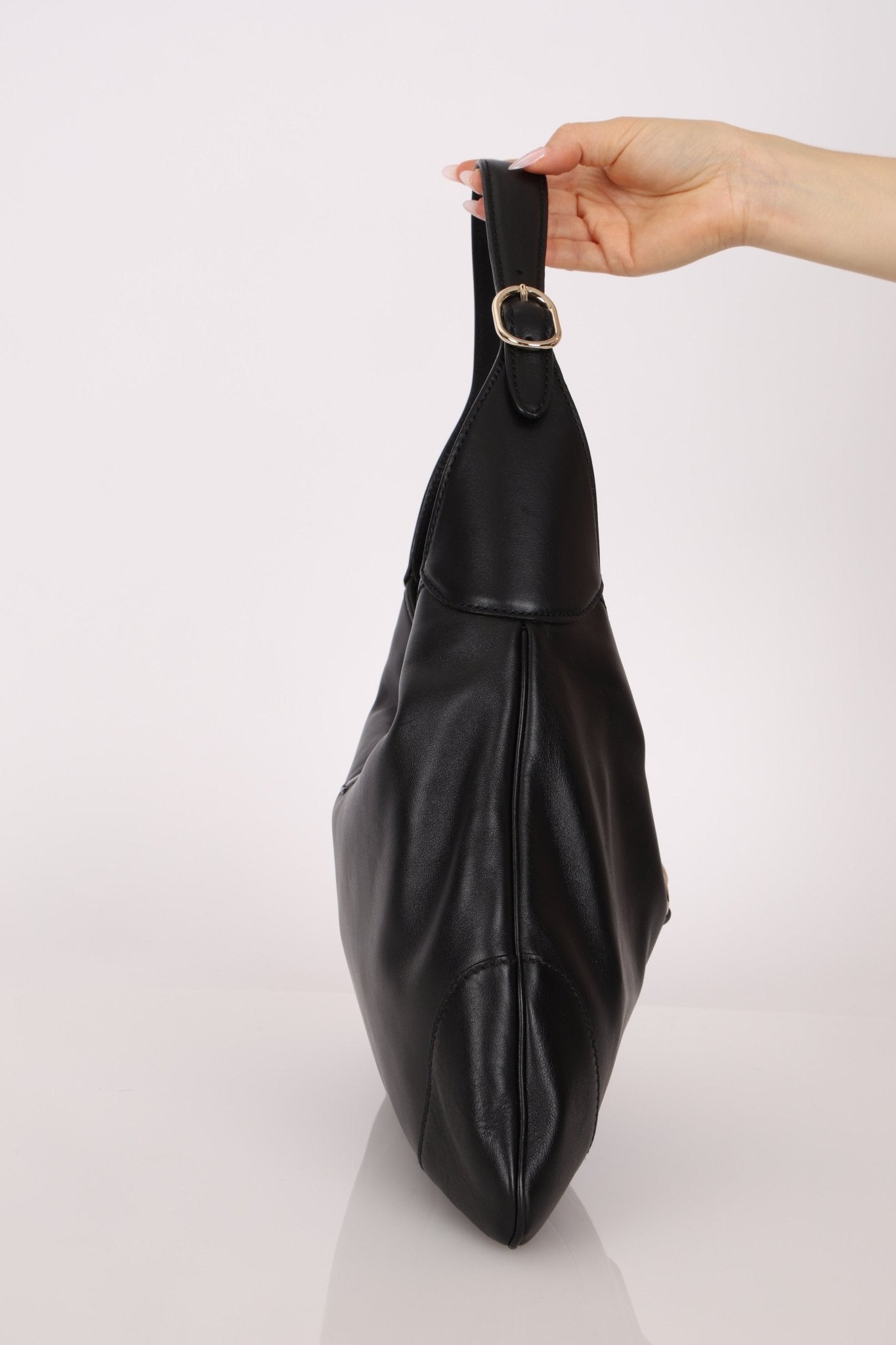 Gucci Black Leather Jackie O Hobo - FashioNica