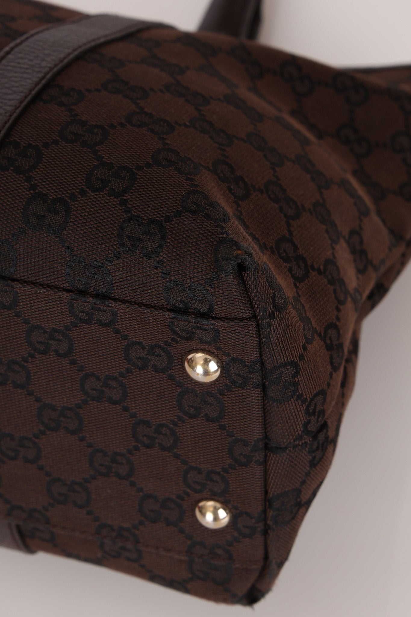 Gucci Canvas Monogram Chocolate Tote - FashioNica