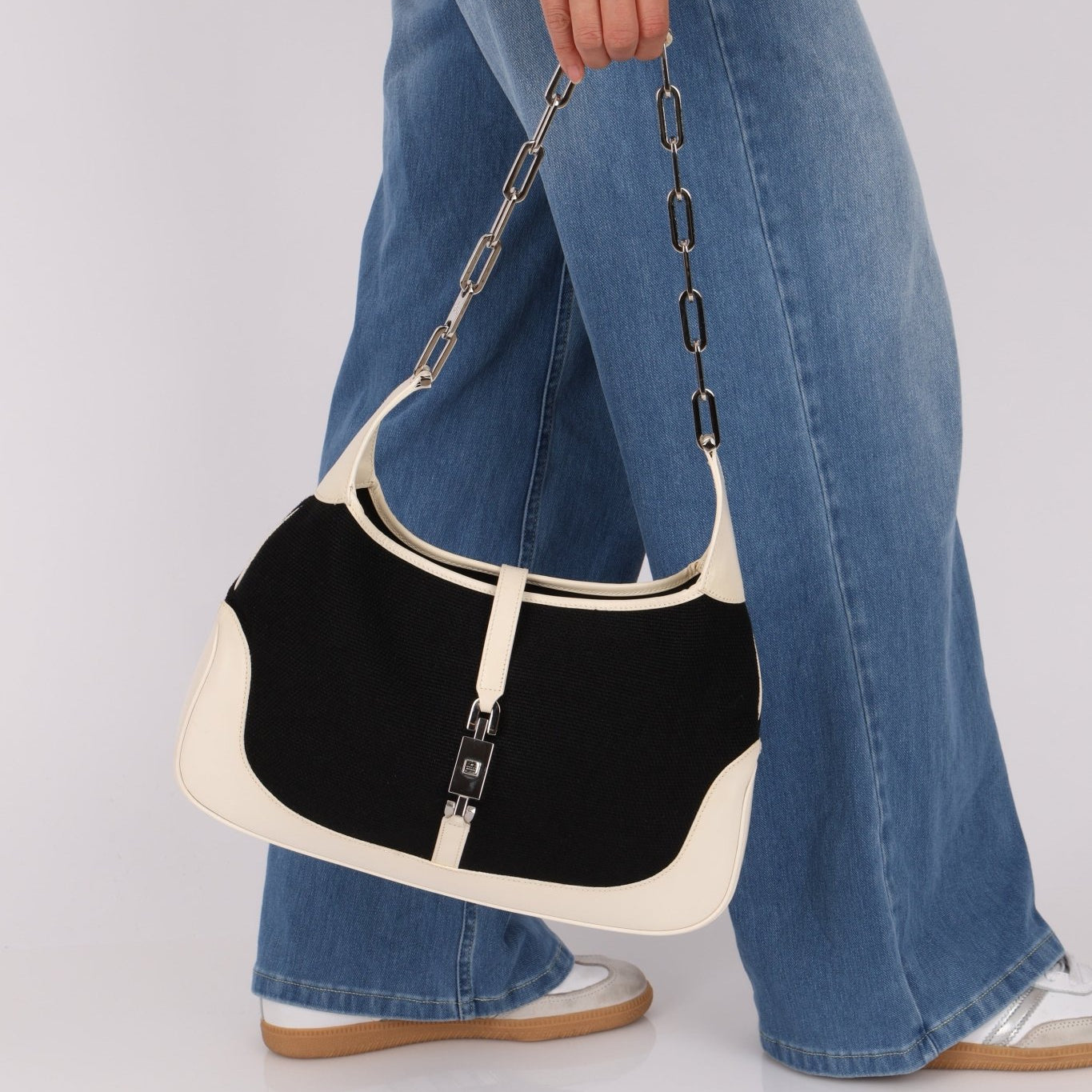 Gucci Canvas Paperclip Chain Jackie - FashioNica