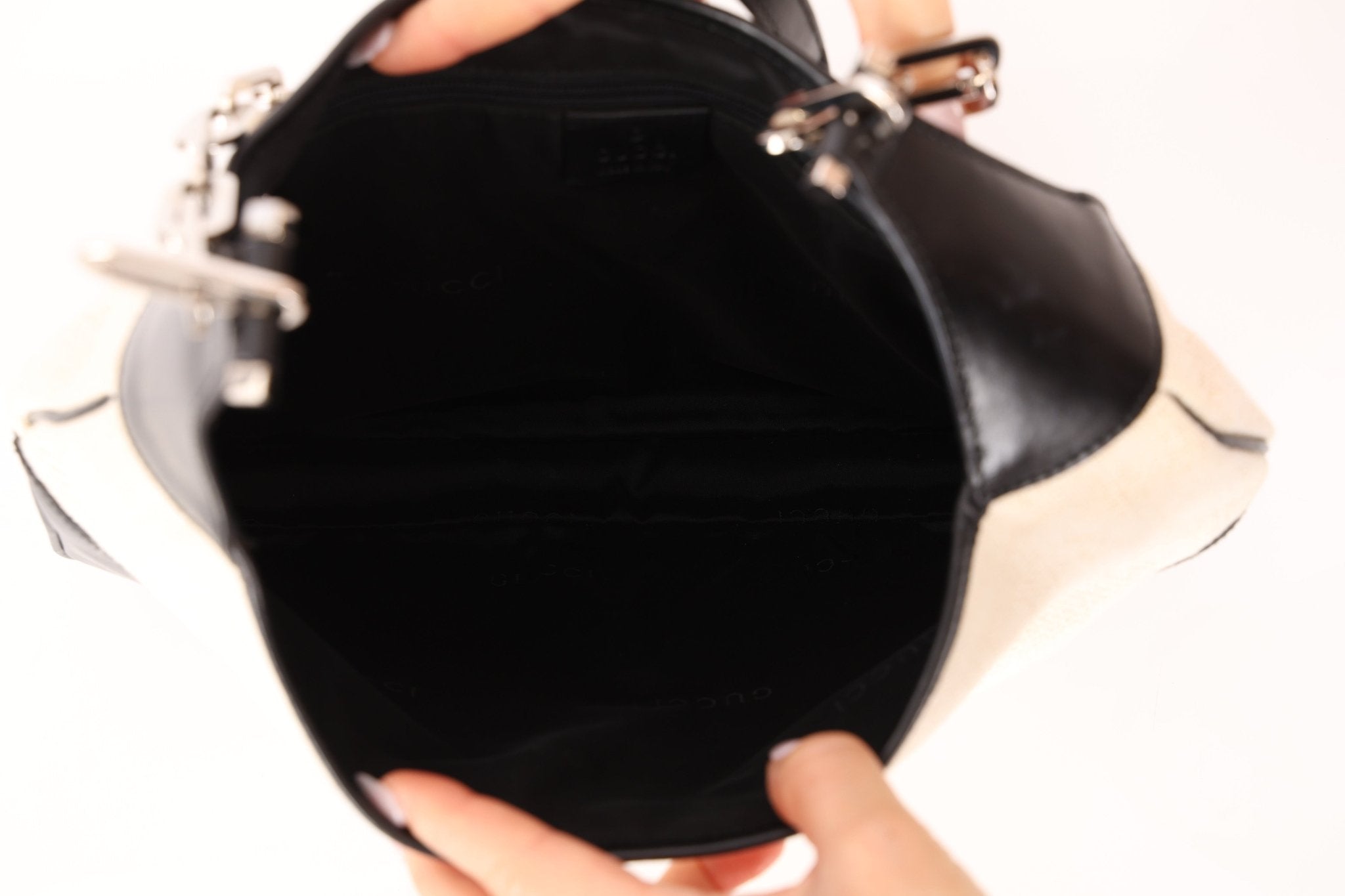 Gucci Canvas Paperclip Chain Jackie - FashioNica