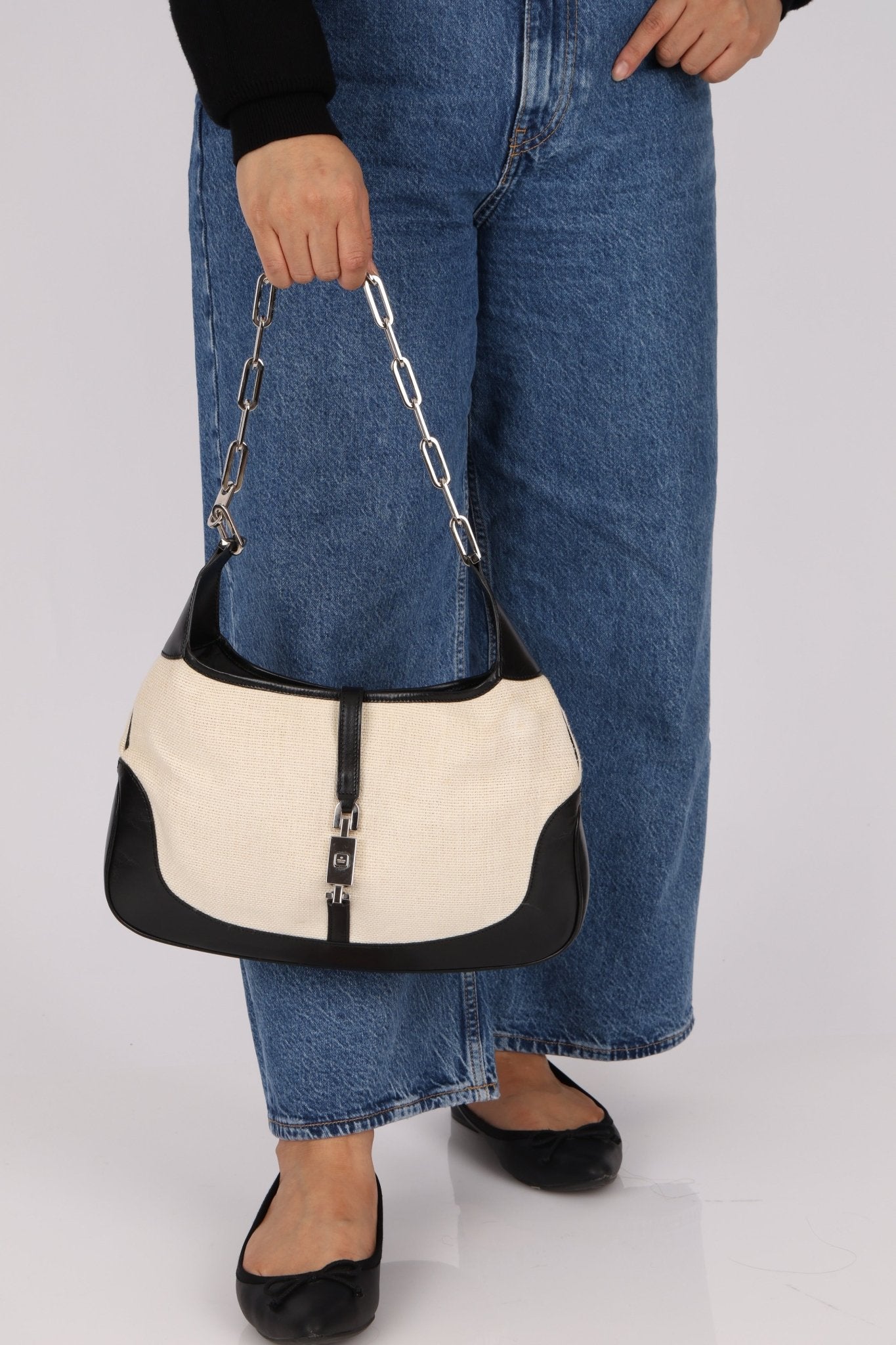 Gucci Canvas Paperclip Chain Jackie - FashioNica