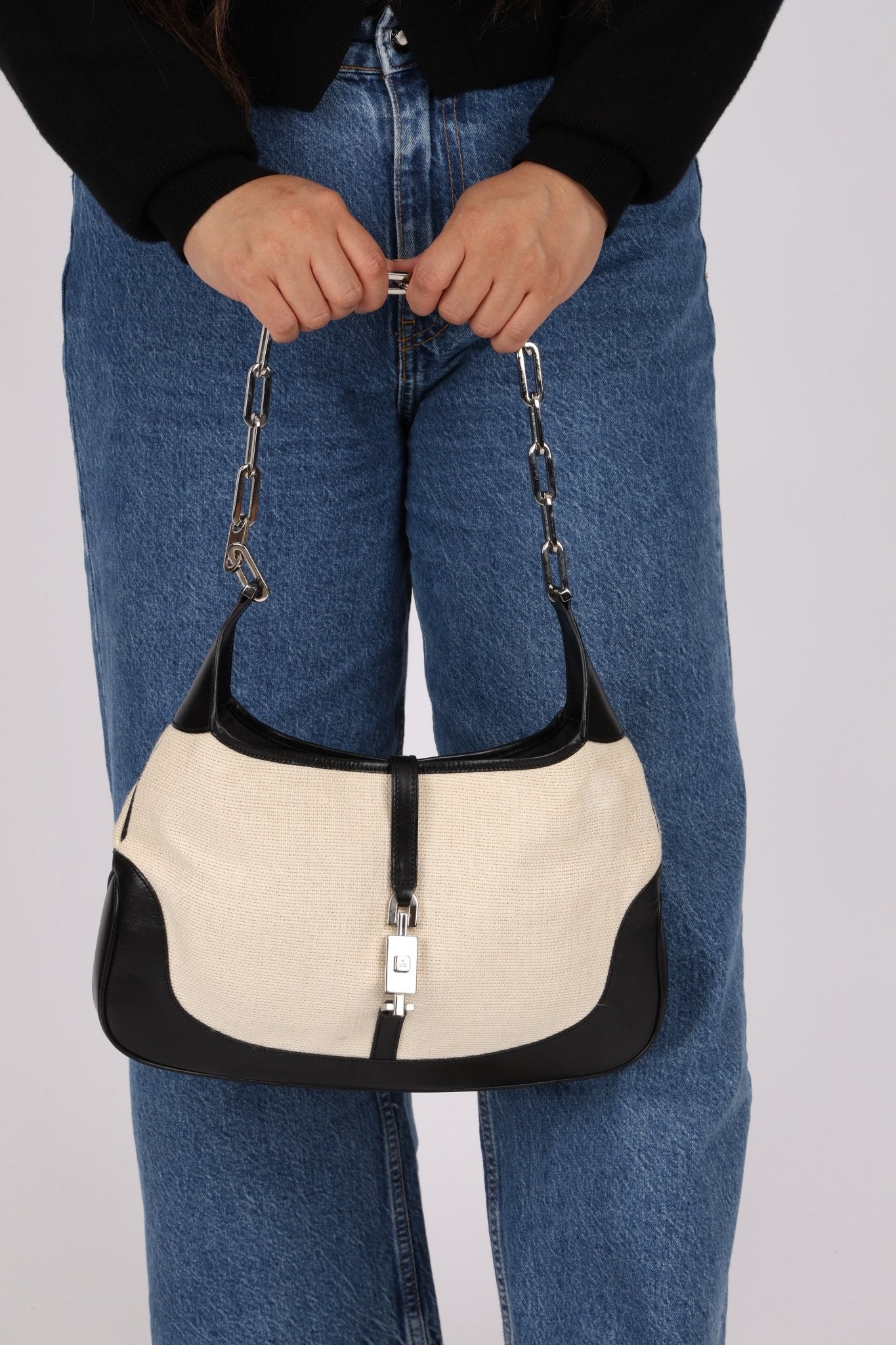 Gucci Canvas Paperclip Chain Jackie - FashioNica