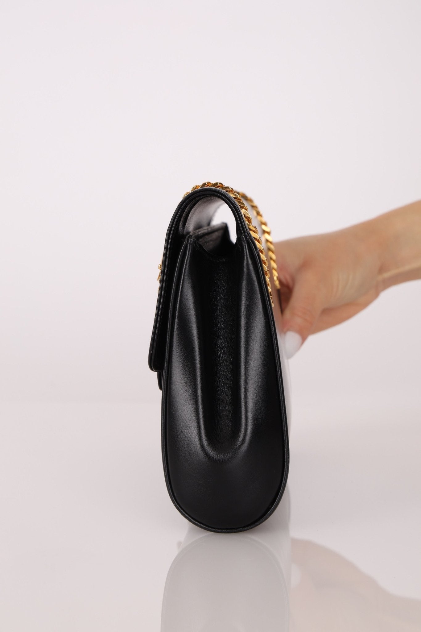 Gucci Chain Embellished Box Leather Clutch with Cardholder - FashioNica