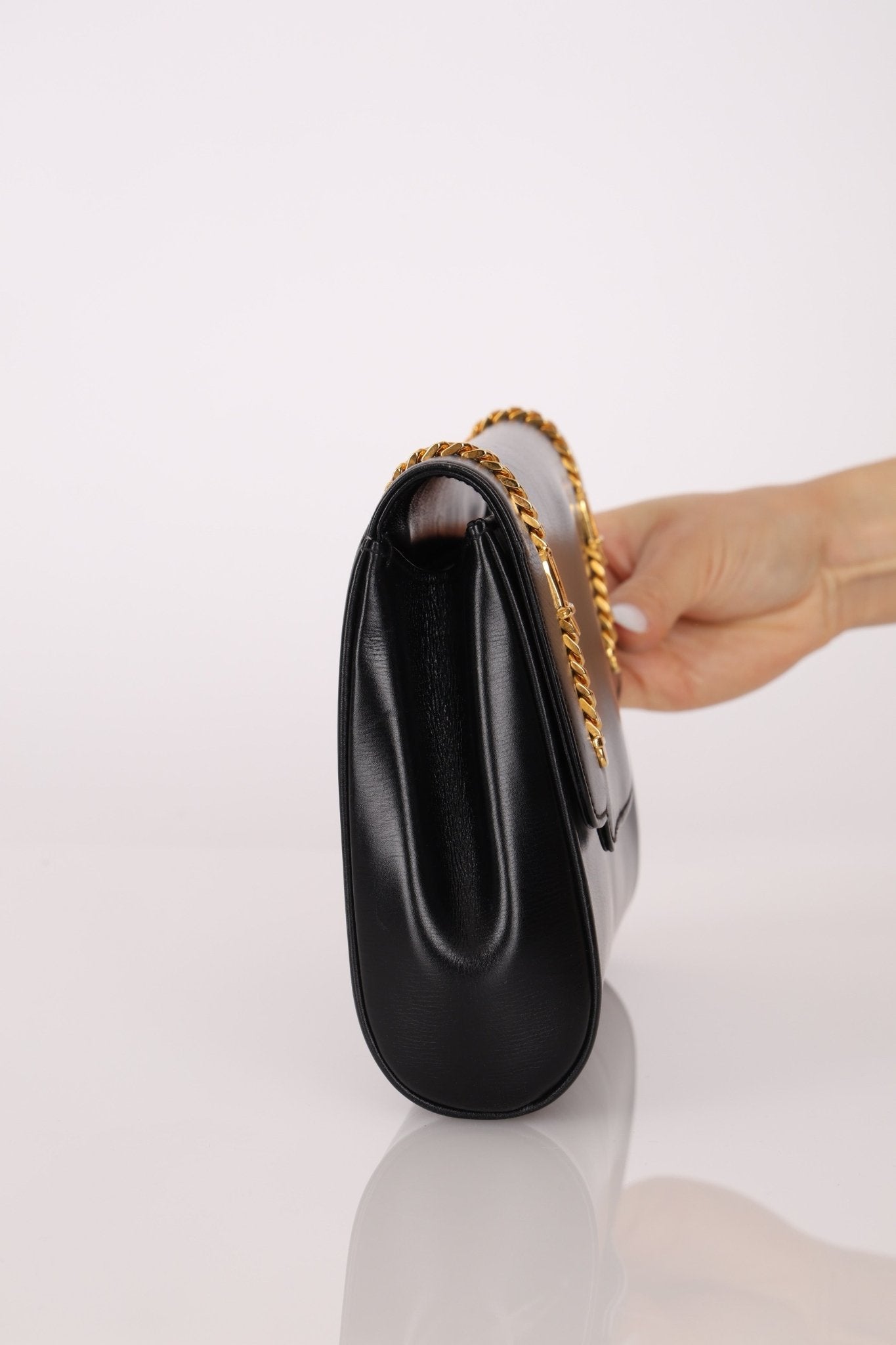 Gucci Chain Embellished Box Leather Clutch with Cardholder - FashioNica