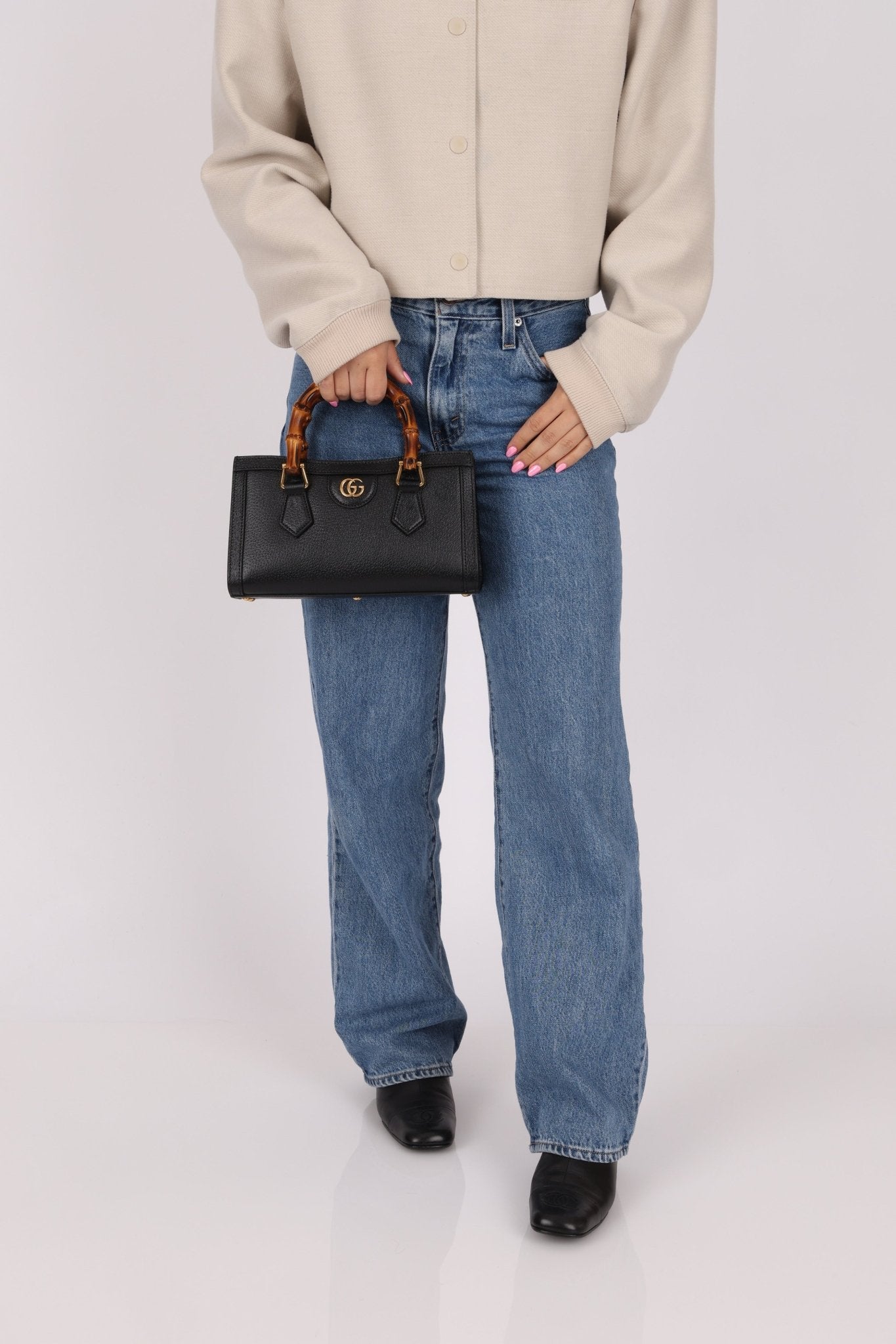 Gucci East West Bamboo Leather Diana - FashioNica