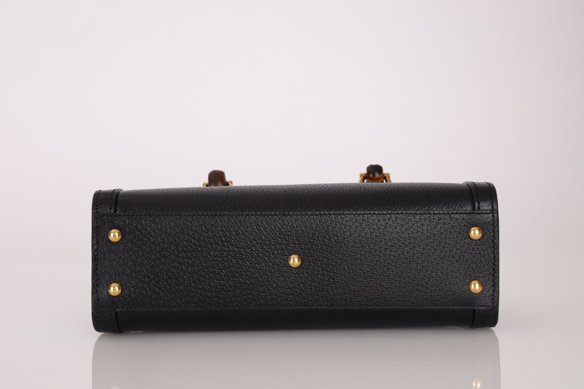 Gucci East West Bamboo Leather Diana - FashioNica