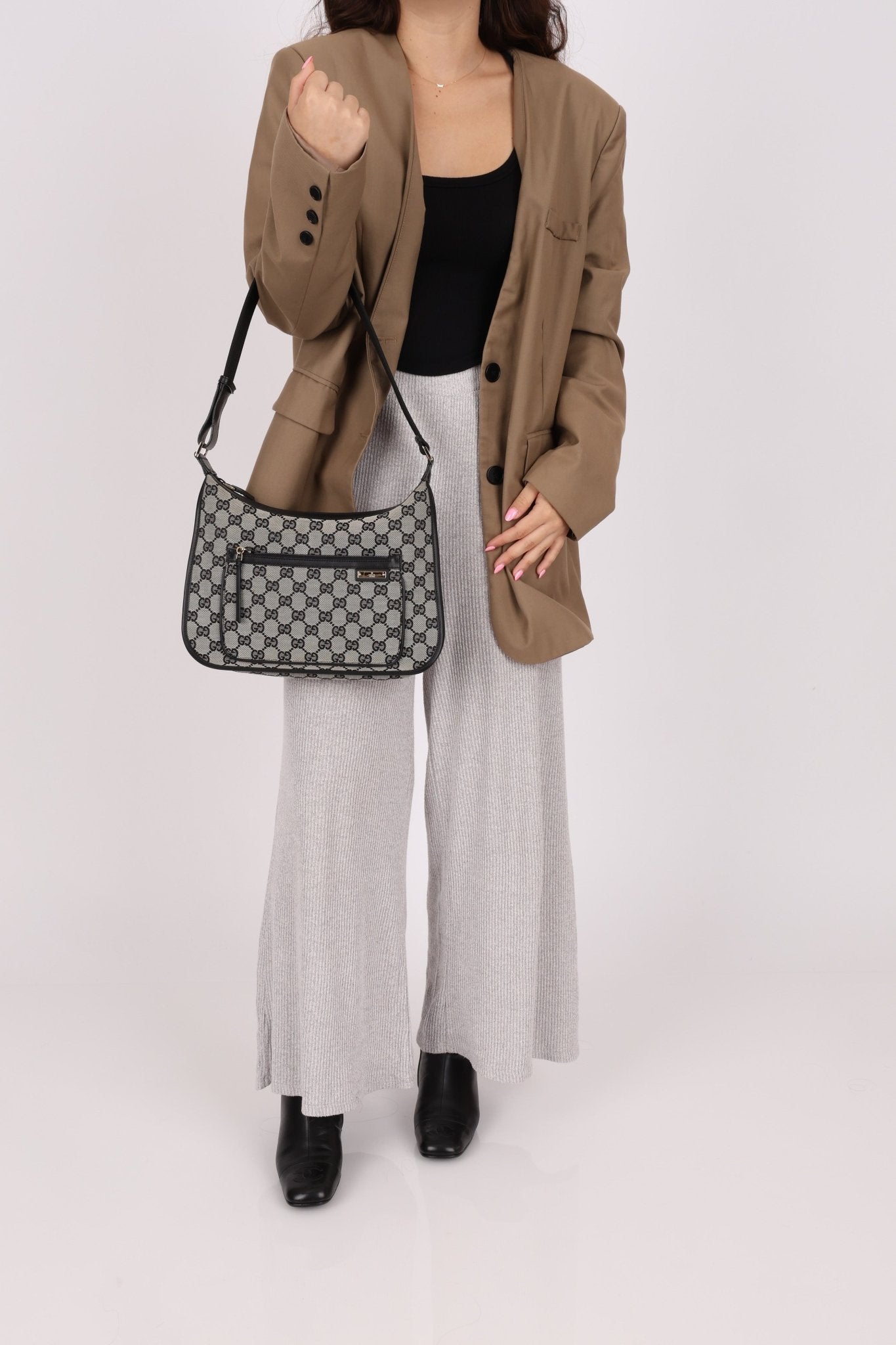 Gucci GG Canvas Front Pocket Shoulder Bag - FashioNica