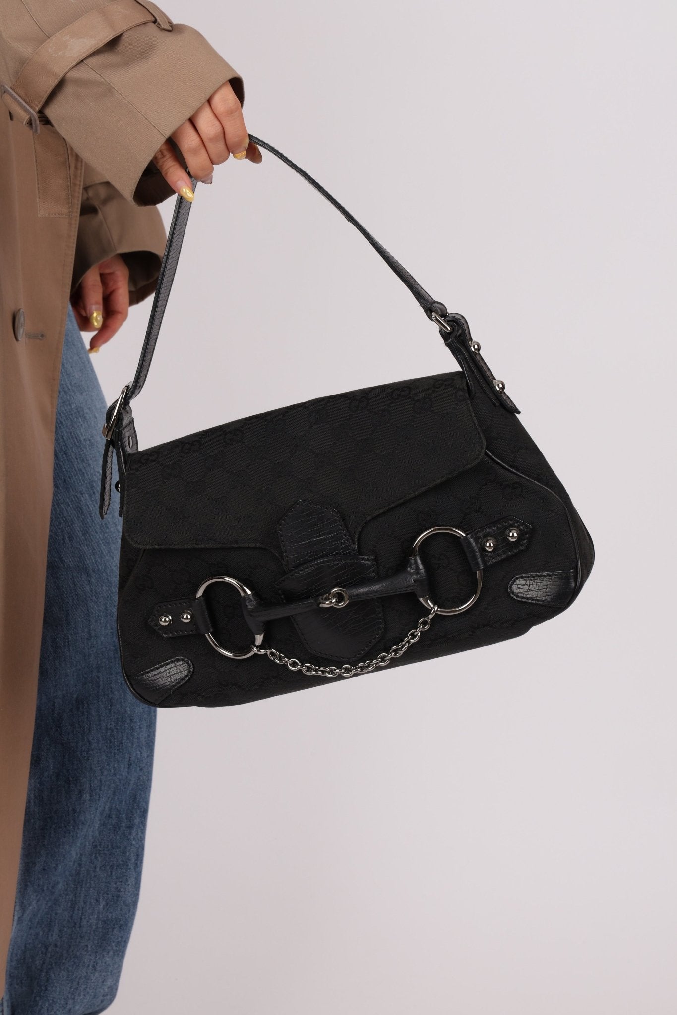 Gucci GG Canvas Horsebit Shoulder Bag - FashioNica