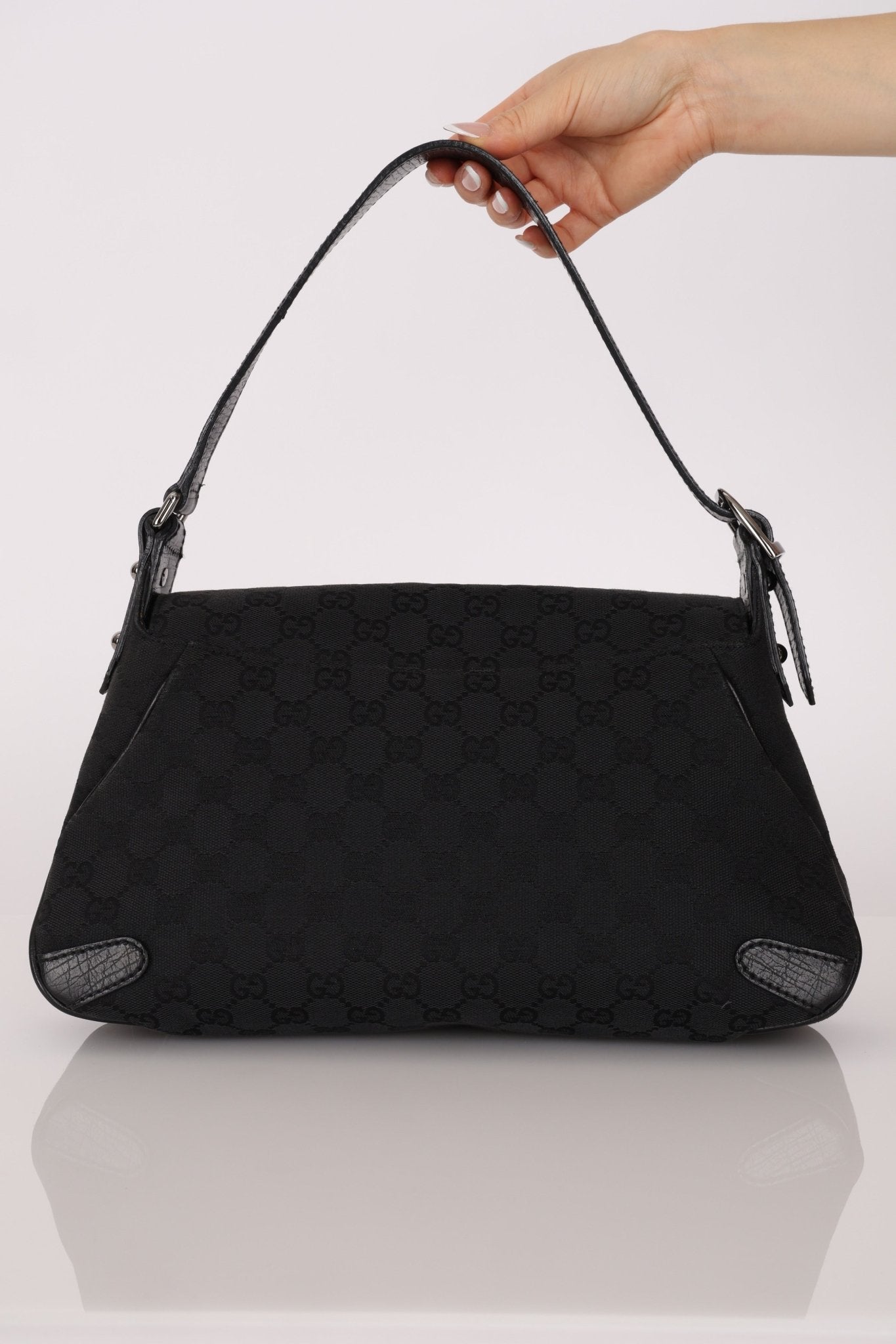 Gucci GG Canvas Horsebit Shoulder Bag - FashioNica