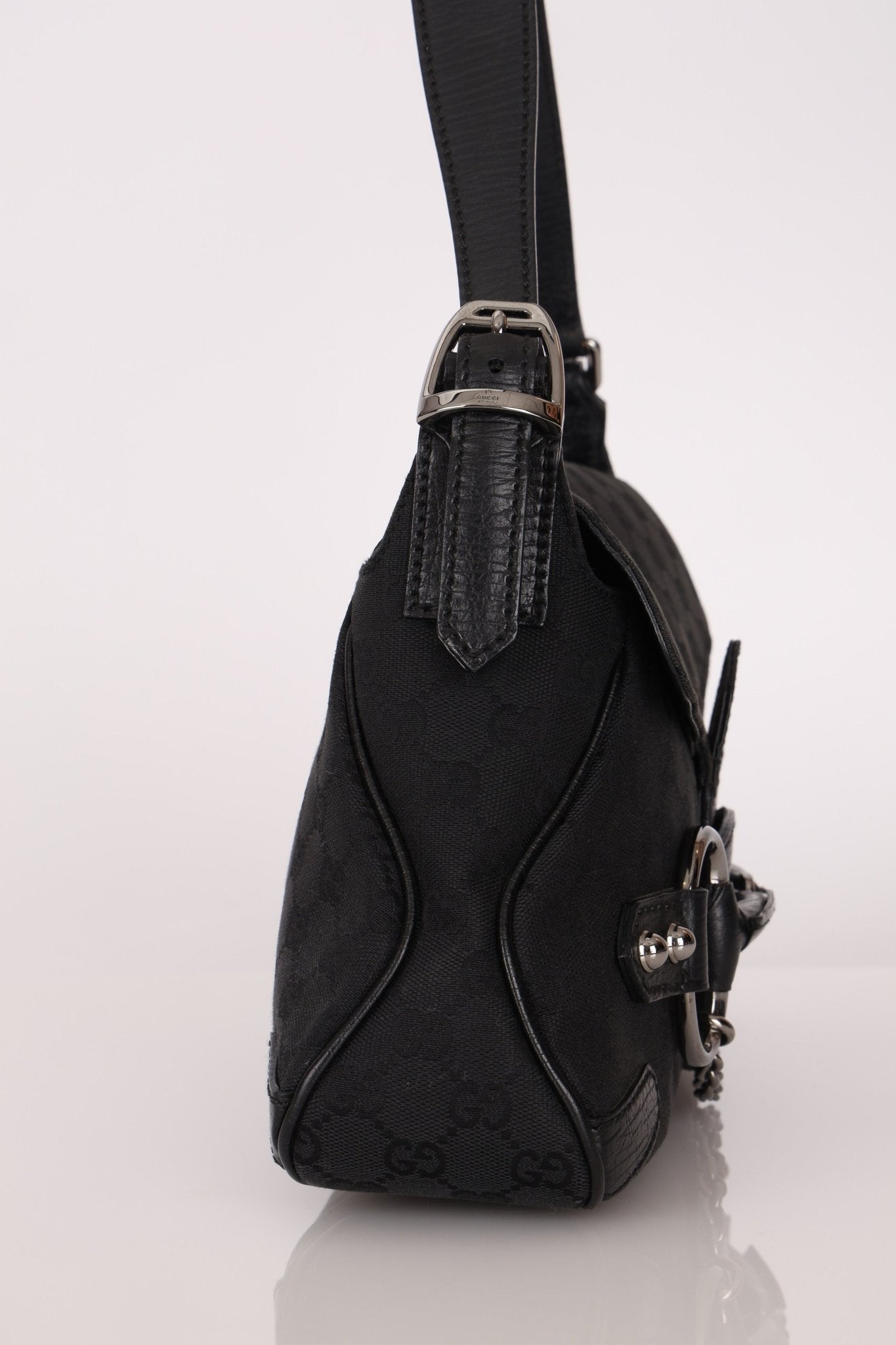 Gucci GG Canvas Horsebit Shoulder Bag - FashioNica