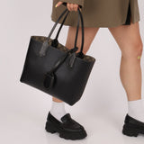 Gucci GG Supreme Reversible Tote - FashioNica