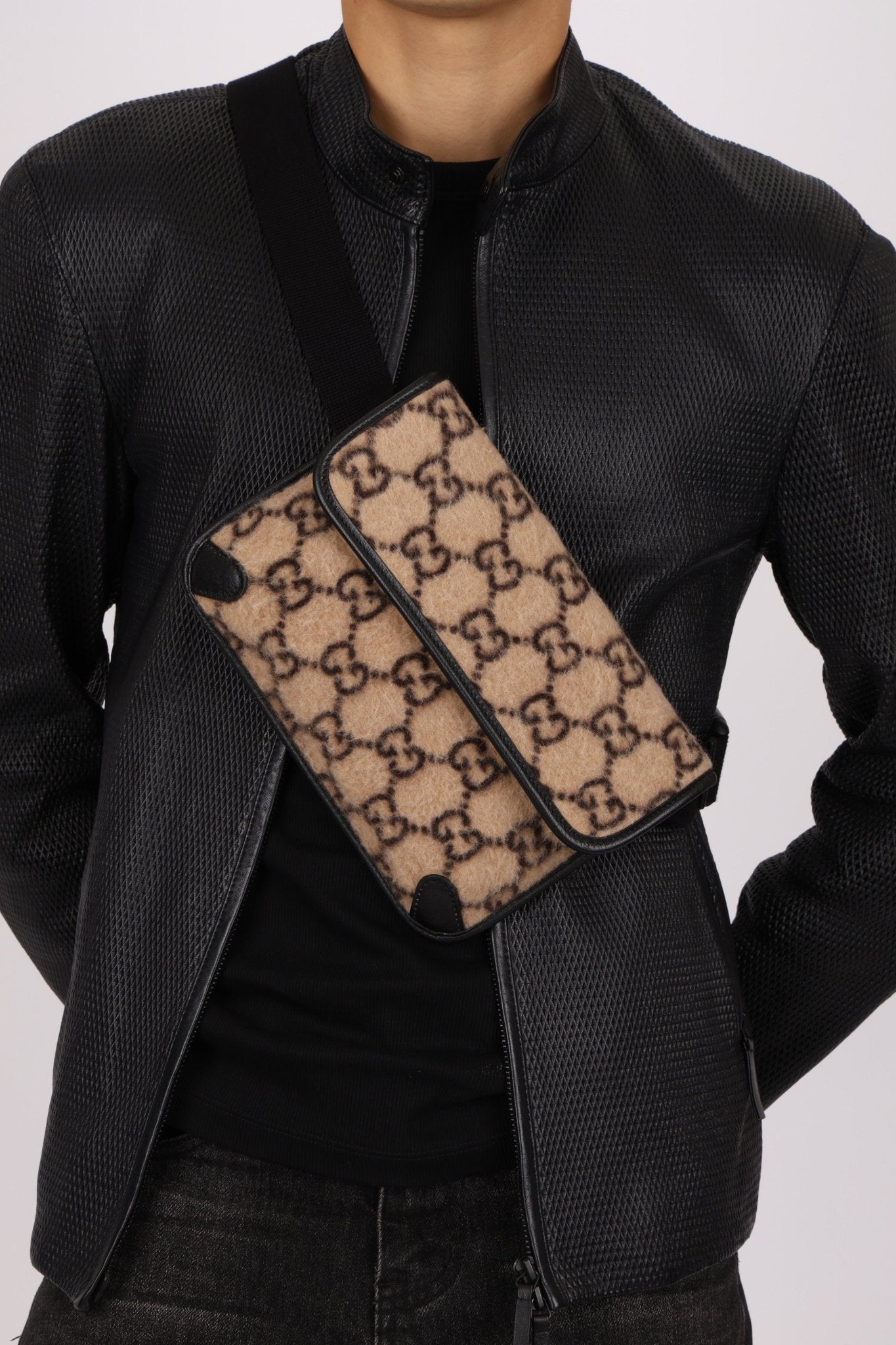 Gucci GG Wool Slim Bumbag - FashioNica