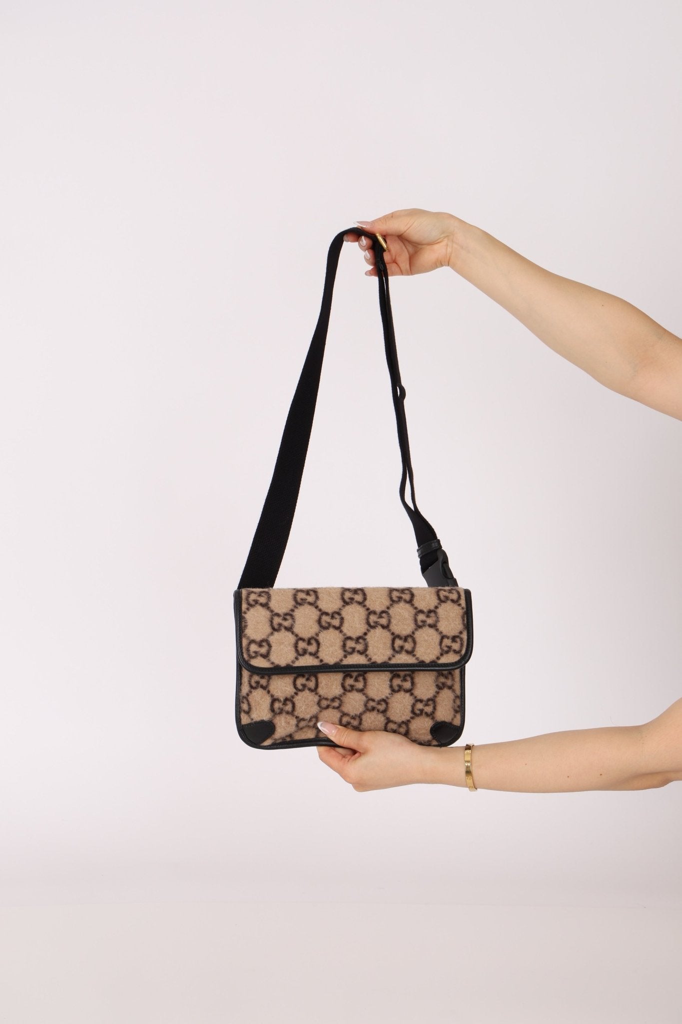 Gucci GG Wool Slim Bumbag - FashioNica