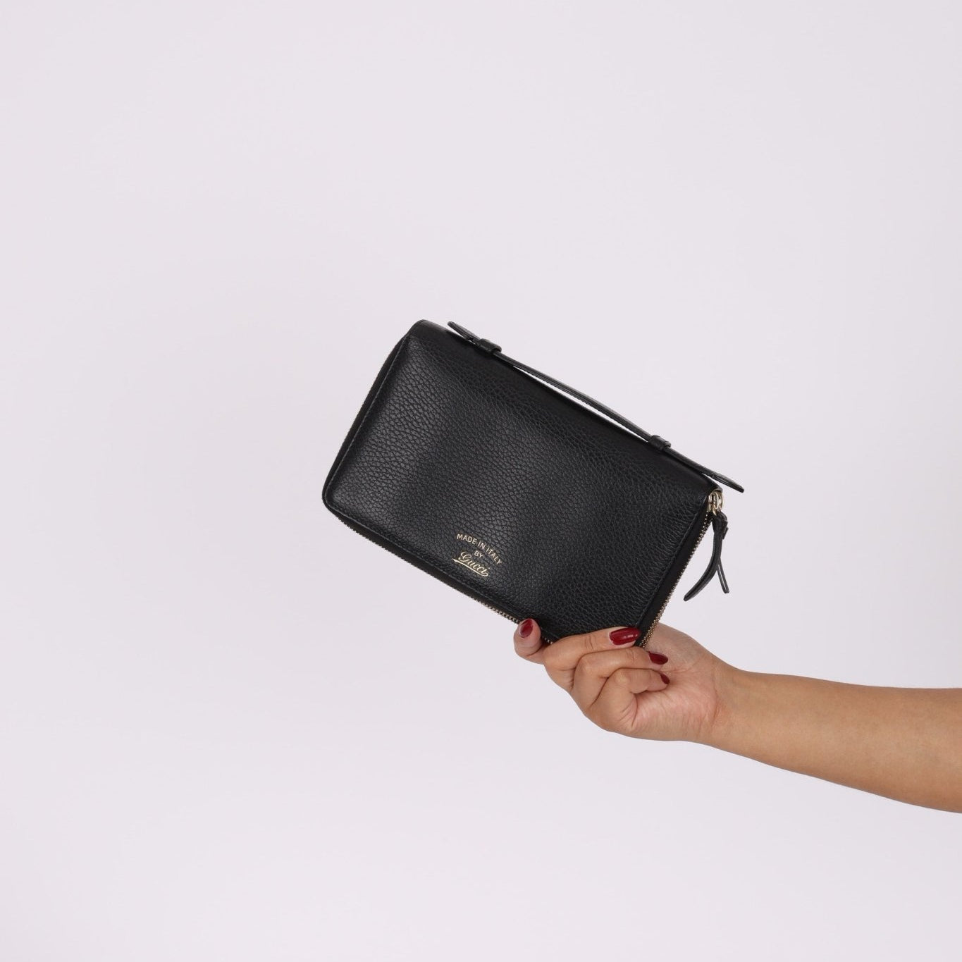 Gucci Leather Swing Bag - FashioNica