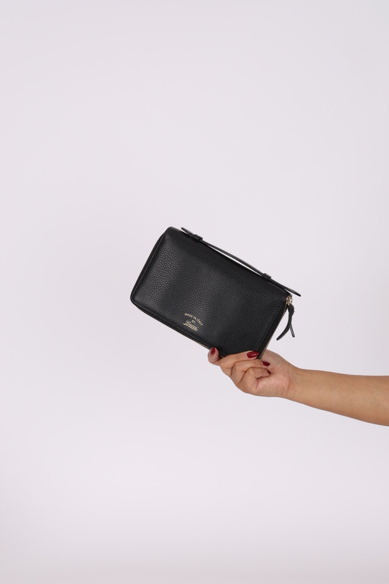 Gucci Leather Swing Bag - FashioNica