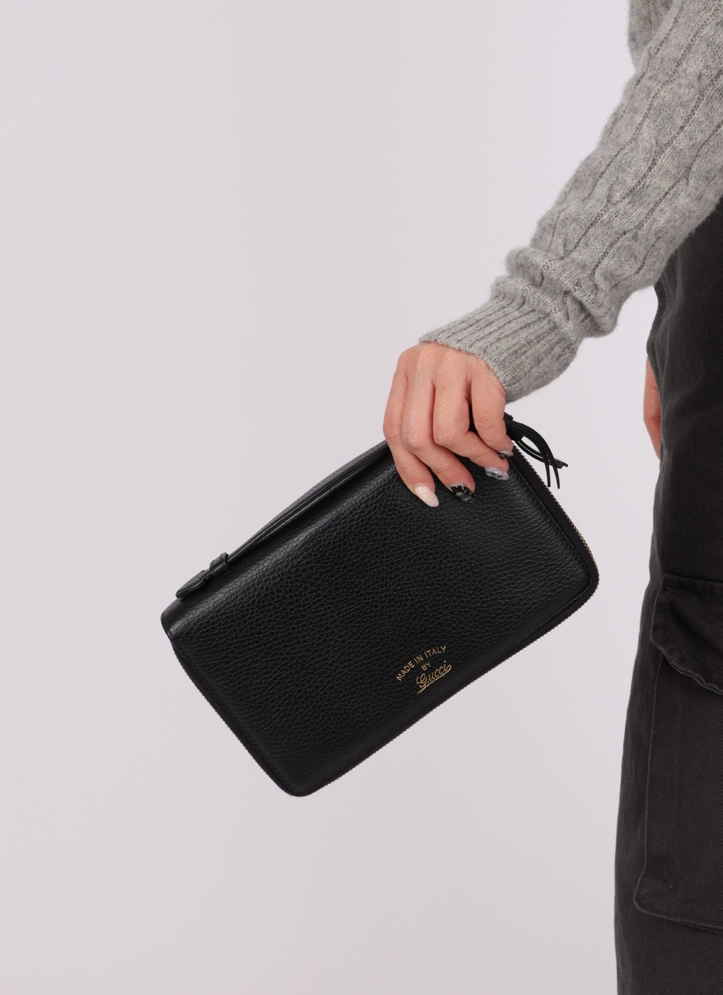 Gucci Leather Swing Bag - FashioNica