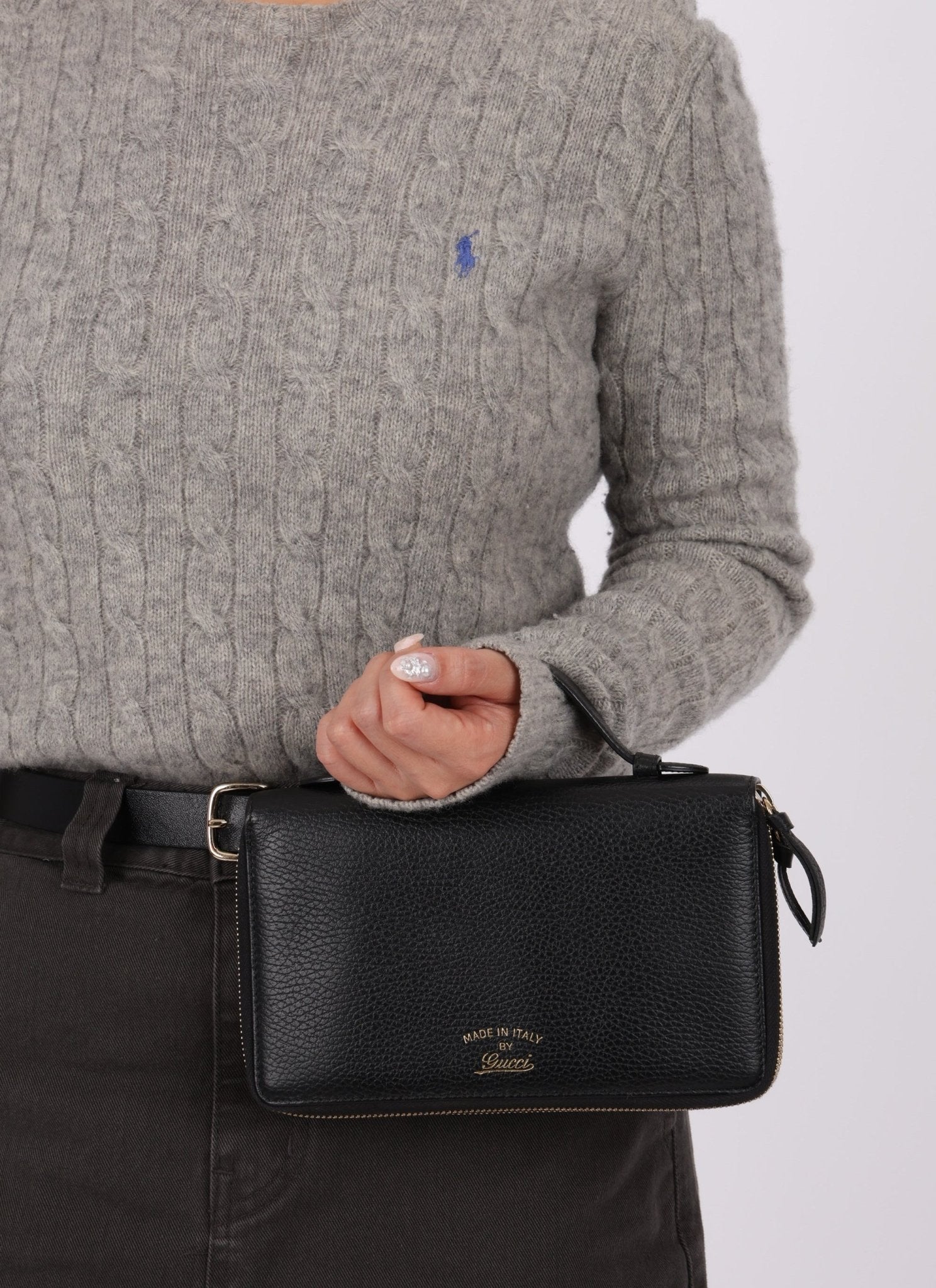 Gucci Leather Swing Bag - FashioNica