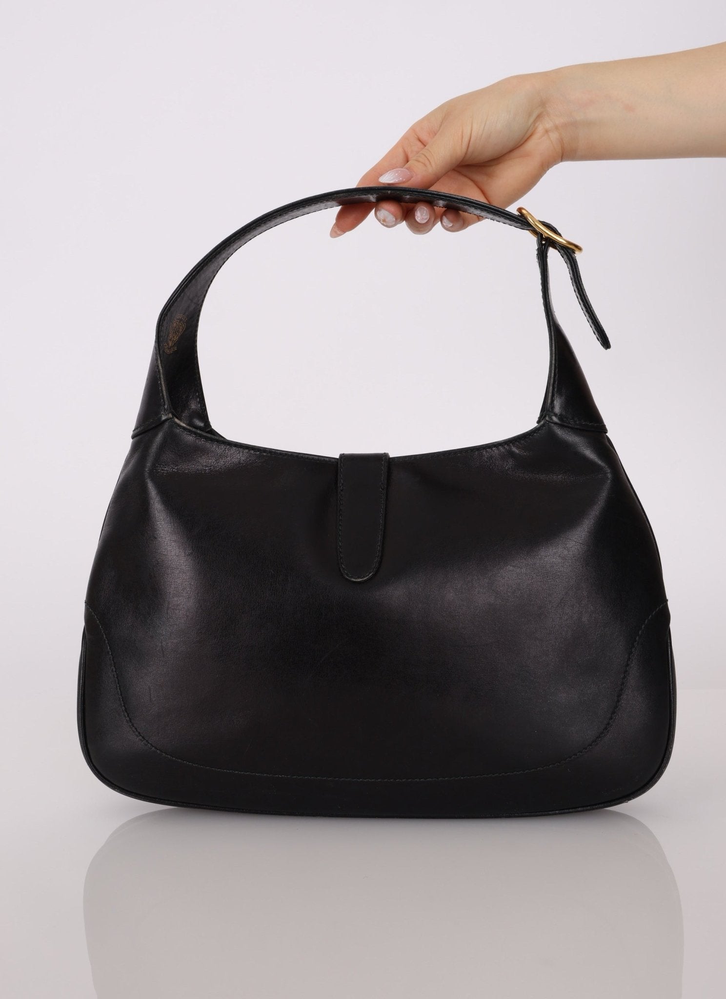 Gucci Medium Leather Jackie - FashioNica