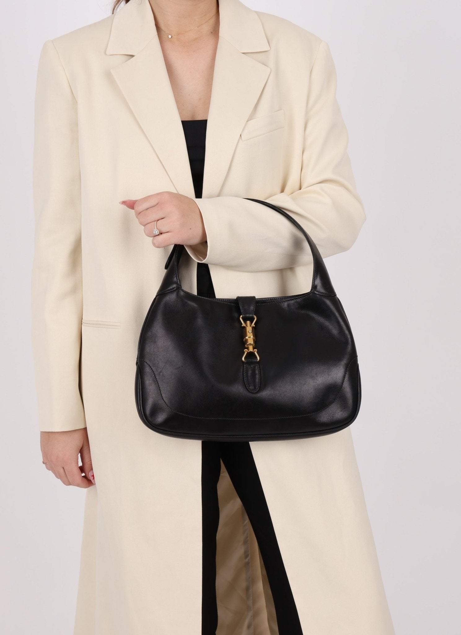 Gucci Medium Leather Jackie - FashioNica