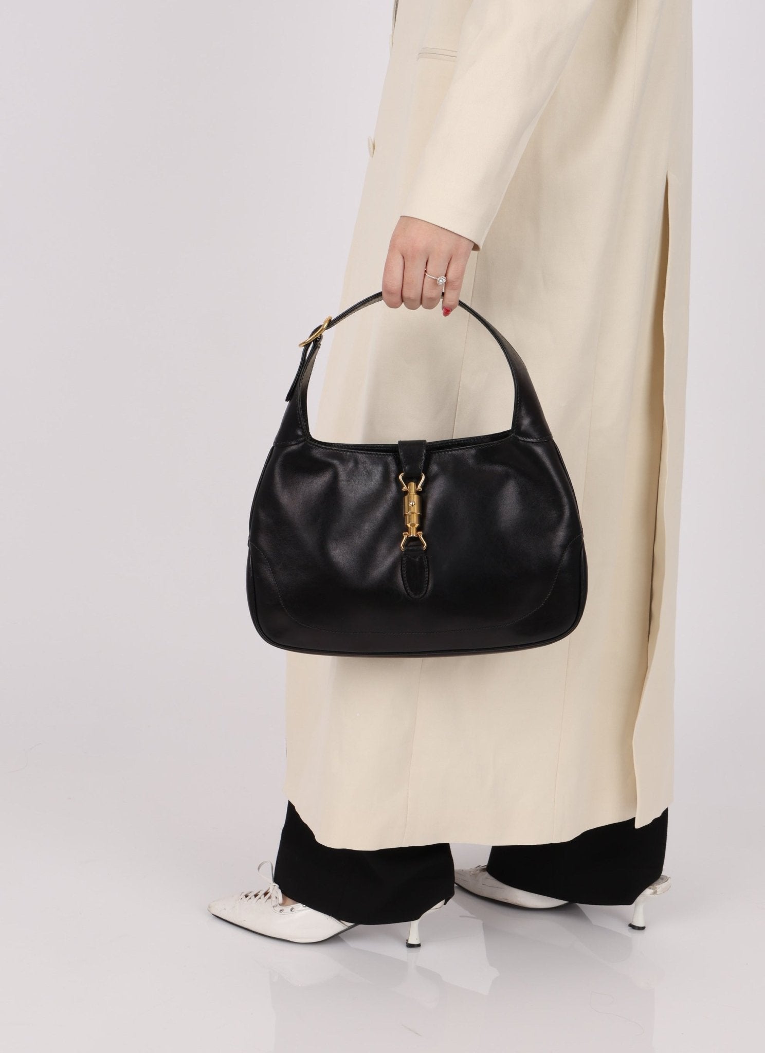 Gucci Medium Leather Jackie - FashioNica