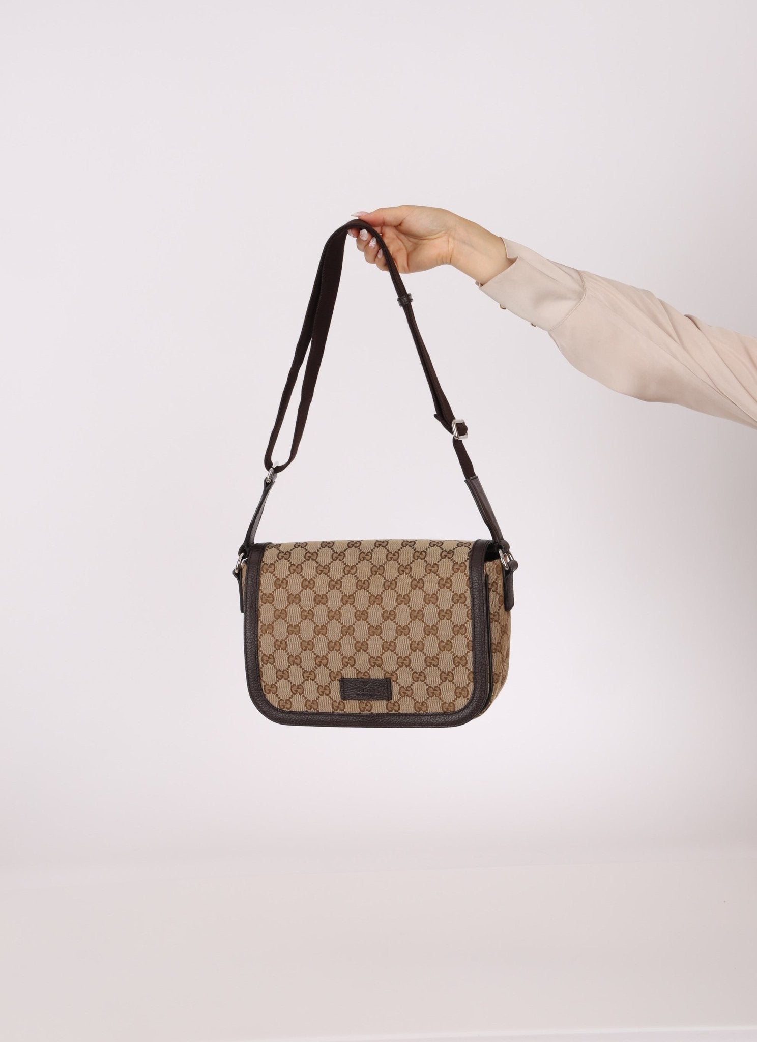 Gucci Monogram Messenger Bag - FashioNica