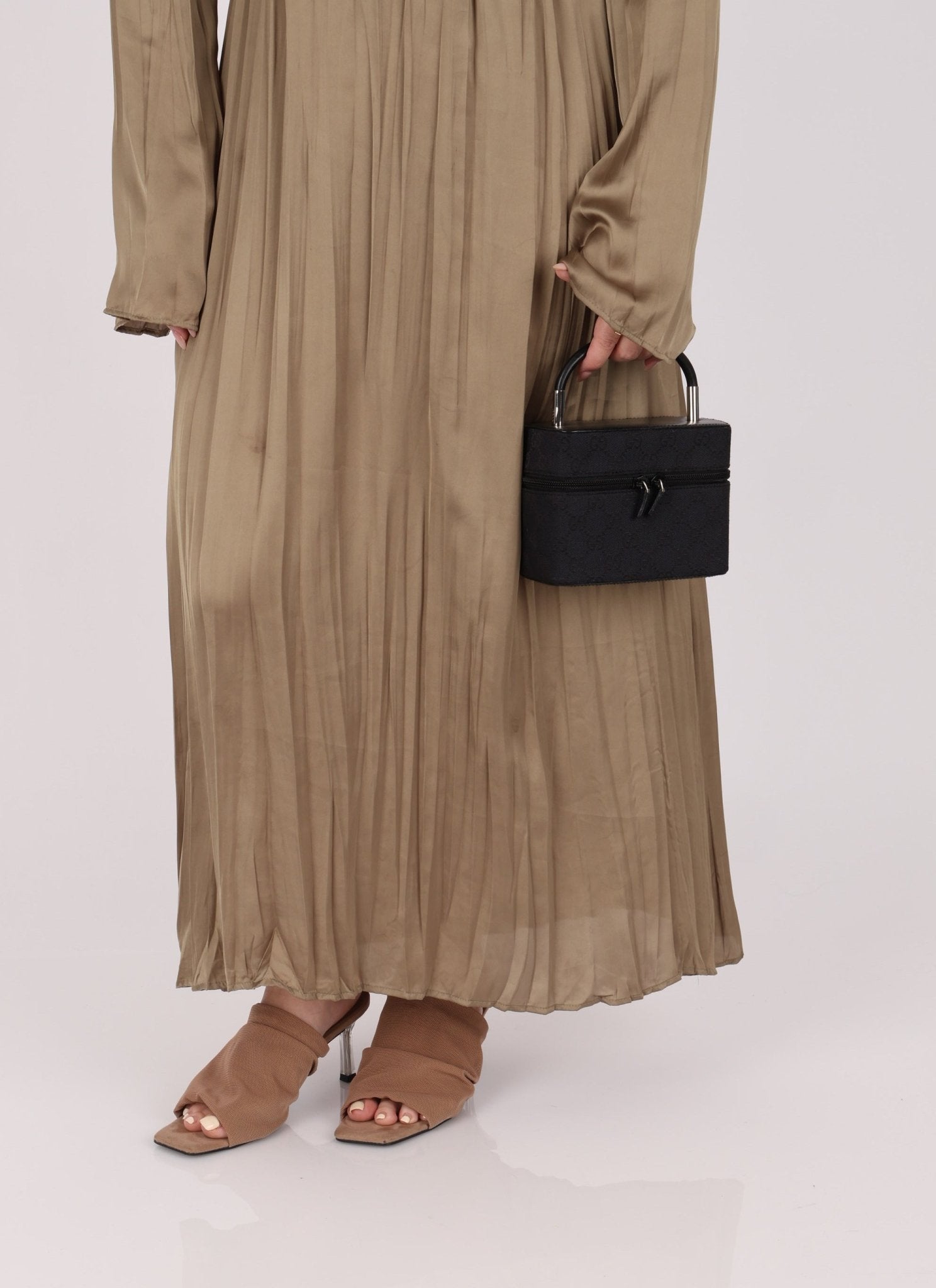 Gucci Monogram Mini Vanity Case - FashioNica