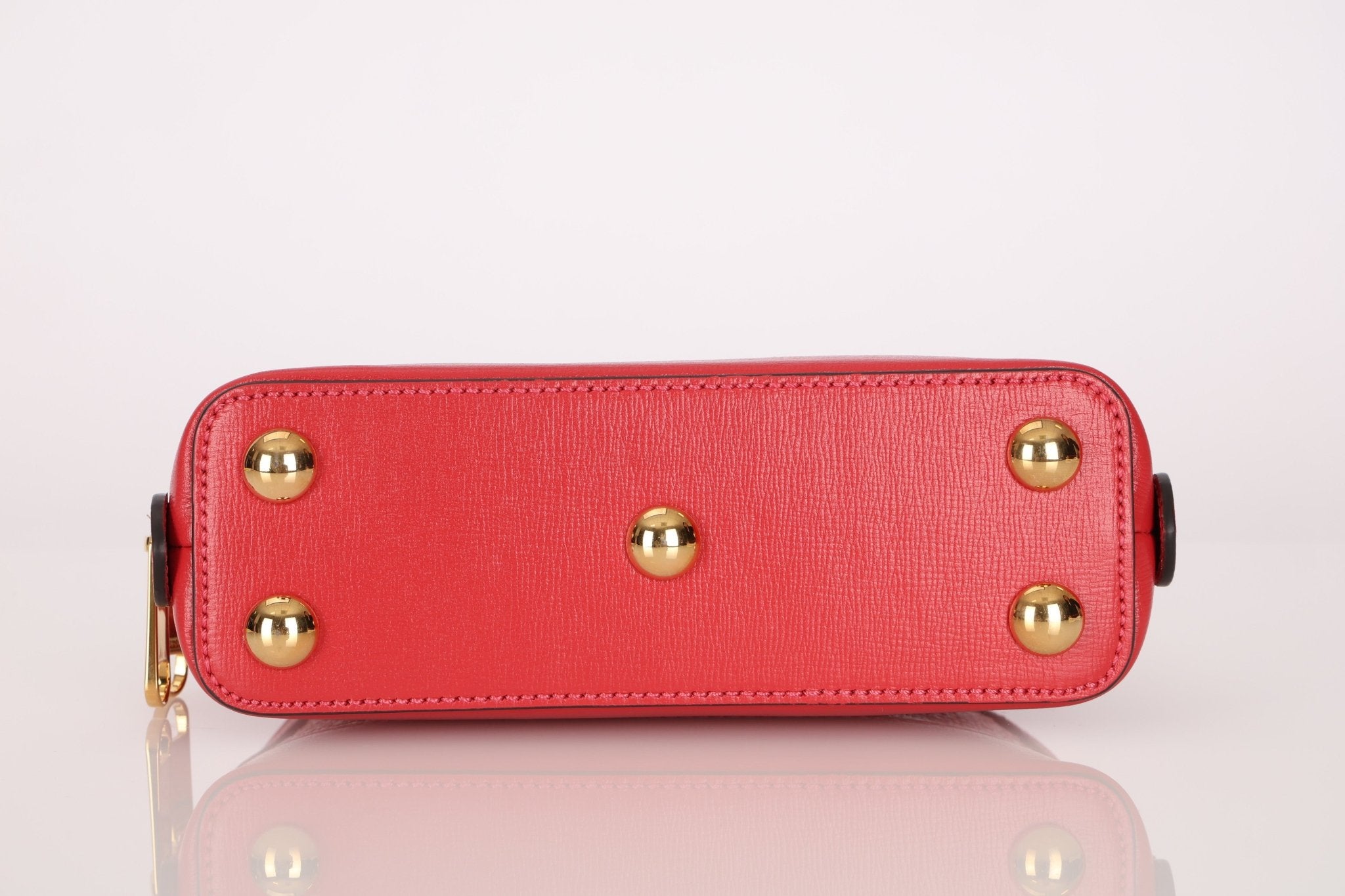 Gucci Red Horsebit Raffia 1955 Top Handle Bag - FashioNica