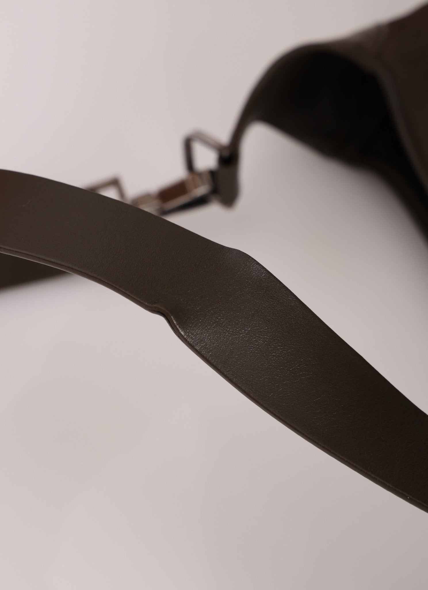 Gucci Satin Jackie Crossbody - FashioNica