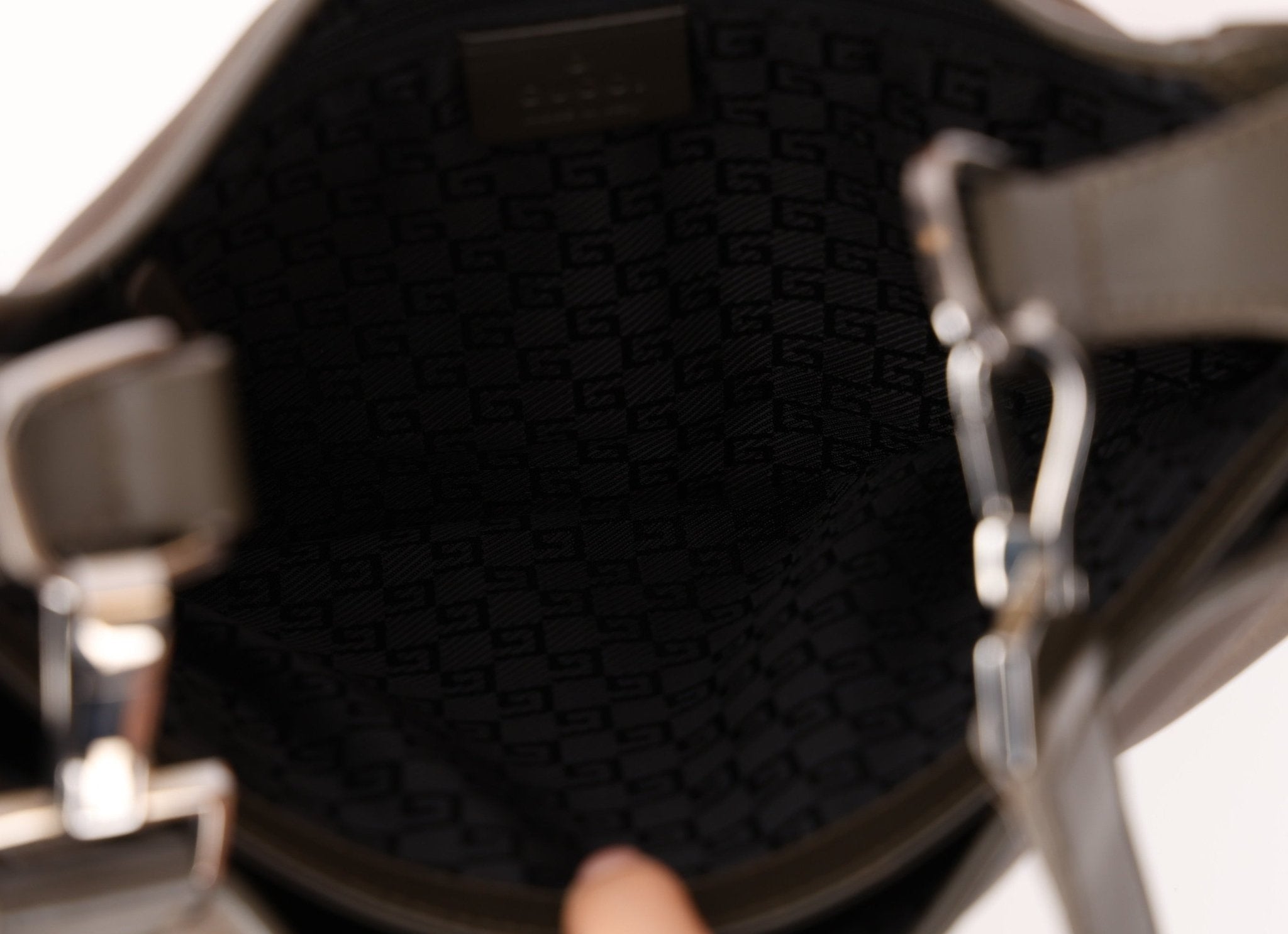 Gucci Satin Jackie Crossbody - FashioNica