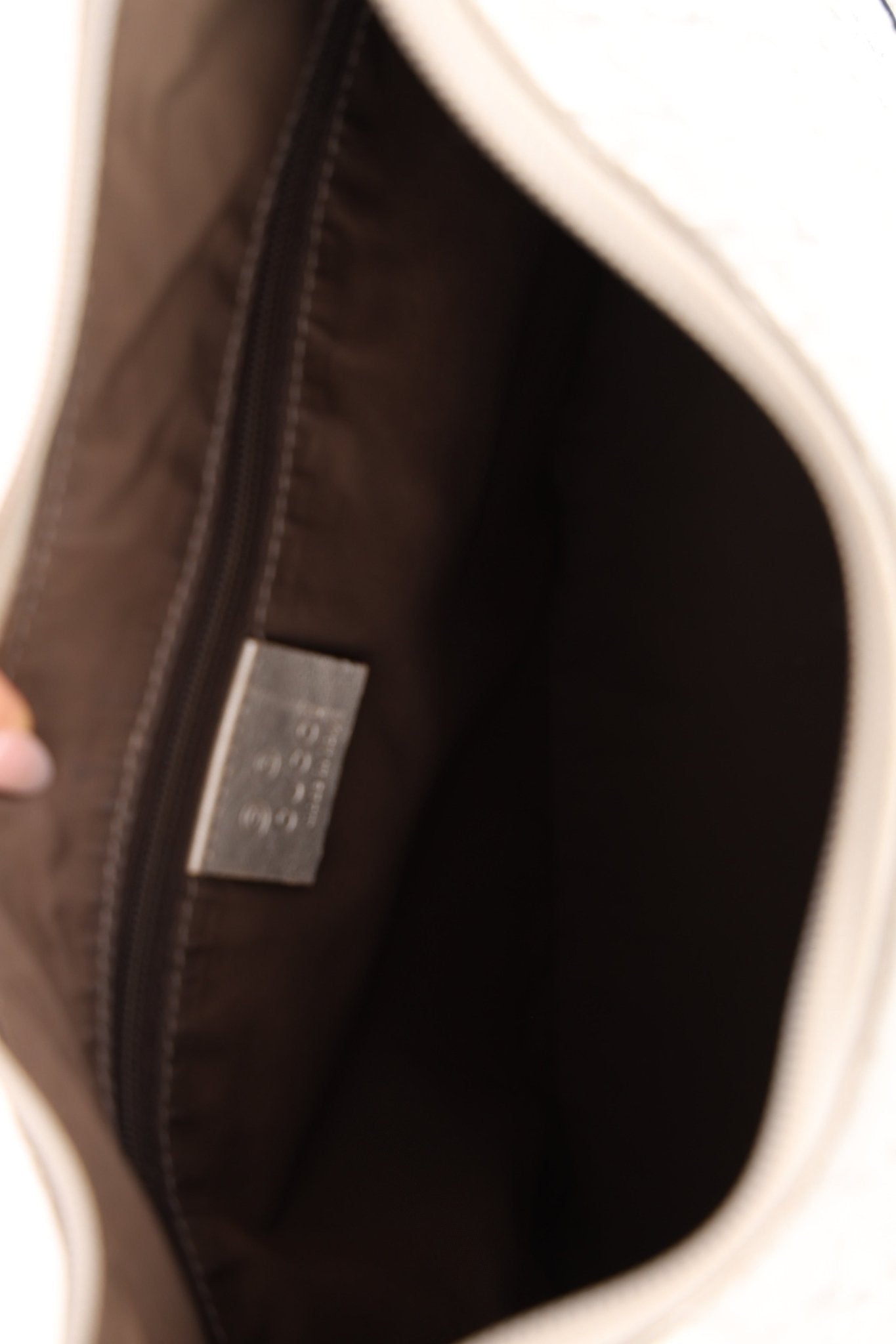 Gucci Silver Leather Guccissima Shoulder Hobo - FashioNica