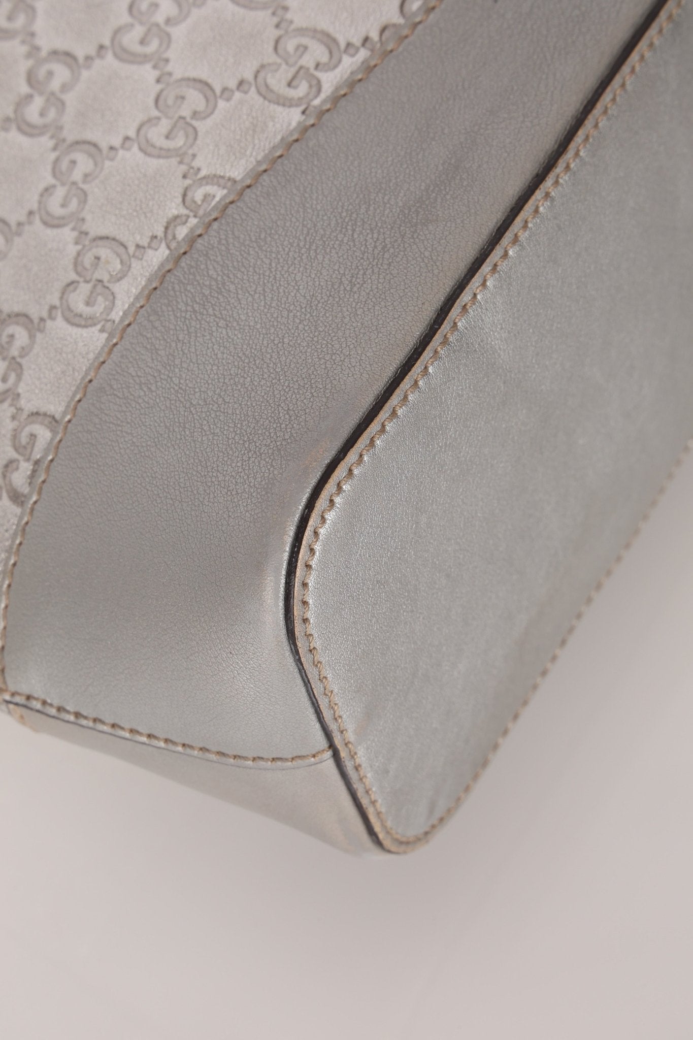 Gucci Silver Leather Guccissima Shoulder Hobo - FashioNica