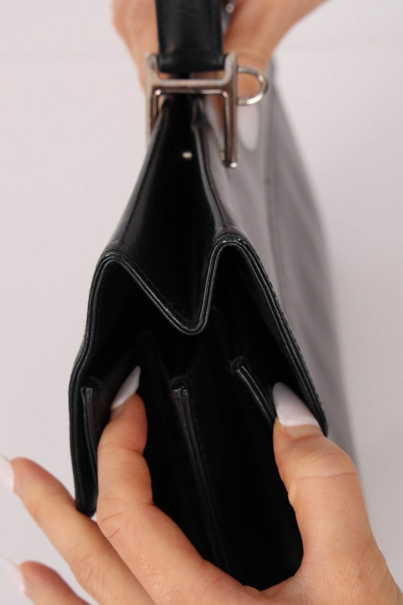 Gucci Square G Box East West Top Handle Bag - FashioNica