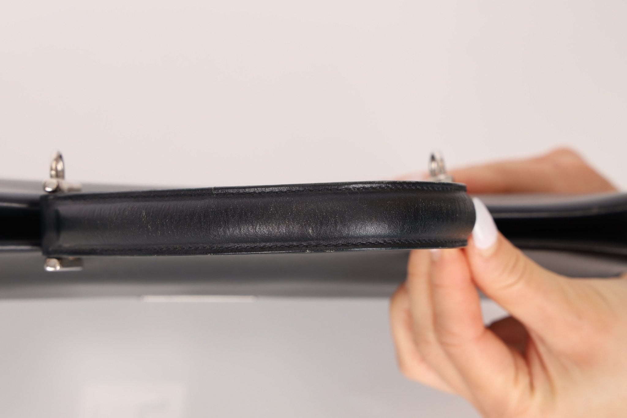 Gucci Square G Box East West Top Handle Bag - FashioNica