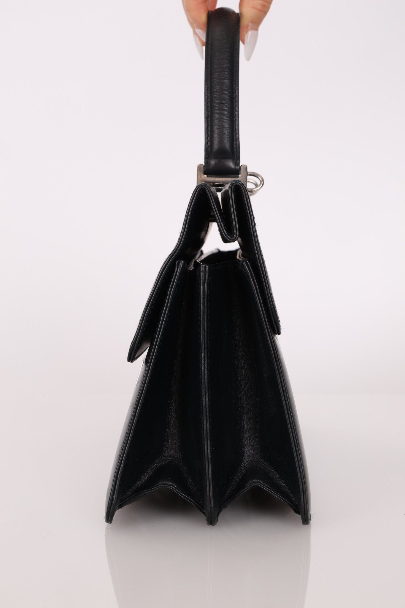 Gucci Square G Box East West Top Handle Bag - FashioNica