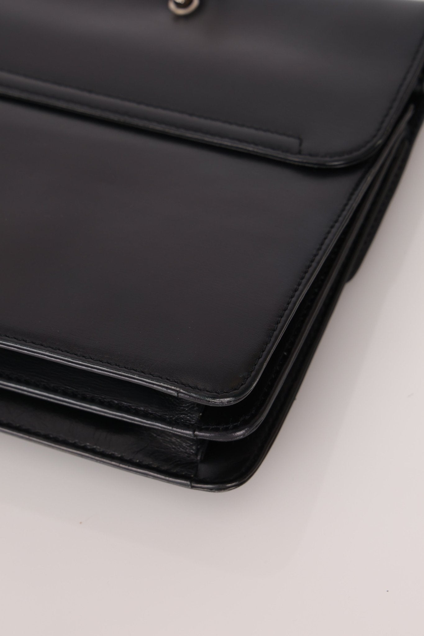 Gucci Square G Box East West Top Handle Bag - FashioNica