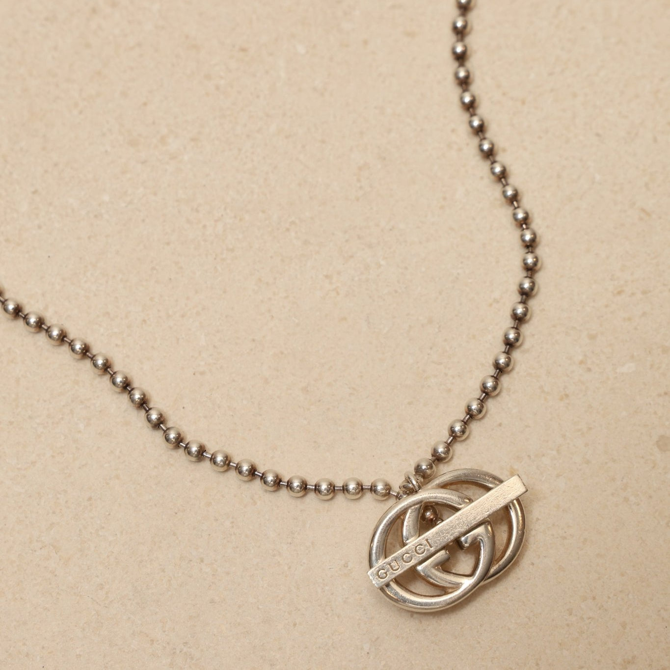 Gucci Sterling Silver Interlocking G Britt Toggle Necklace - FashioNica