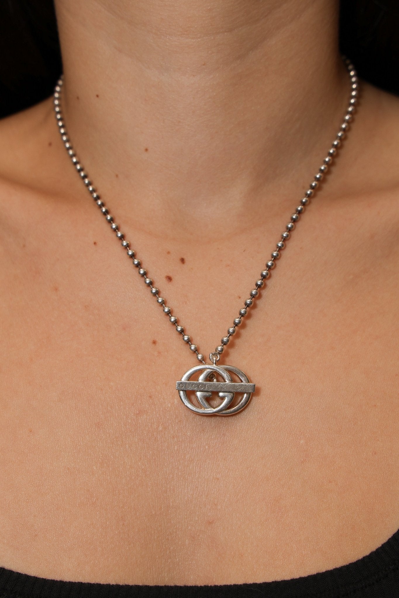 Gucci Sterling Silver Interlocking G Britt Toggle Necklace - FashioNica