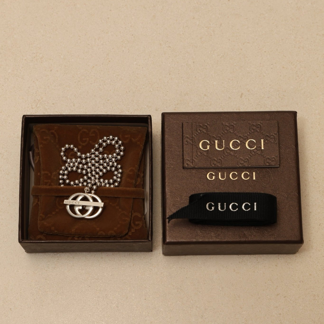 Gucci Sterling Silver Interlocking G Britt Toggle Necklace - FashioNica