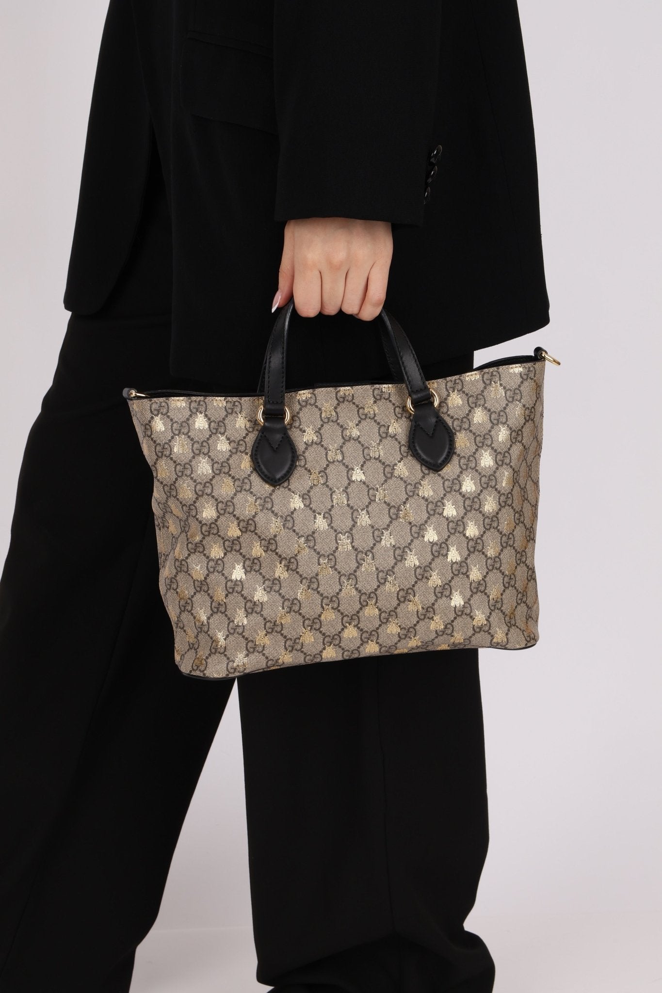 Gucci Supreme Monogram Bees Print Mini Tote Bag - FashioNica