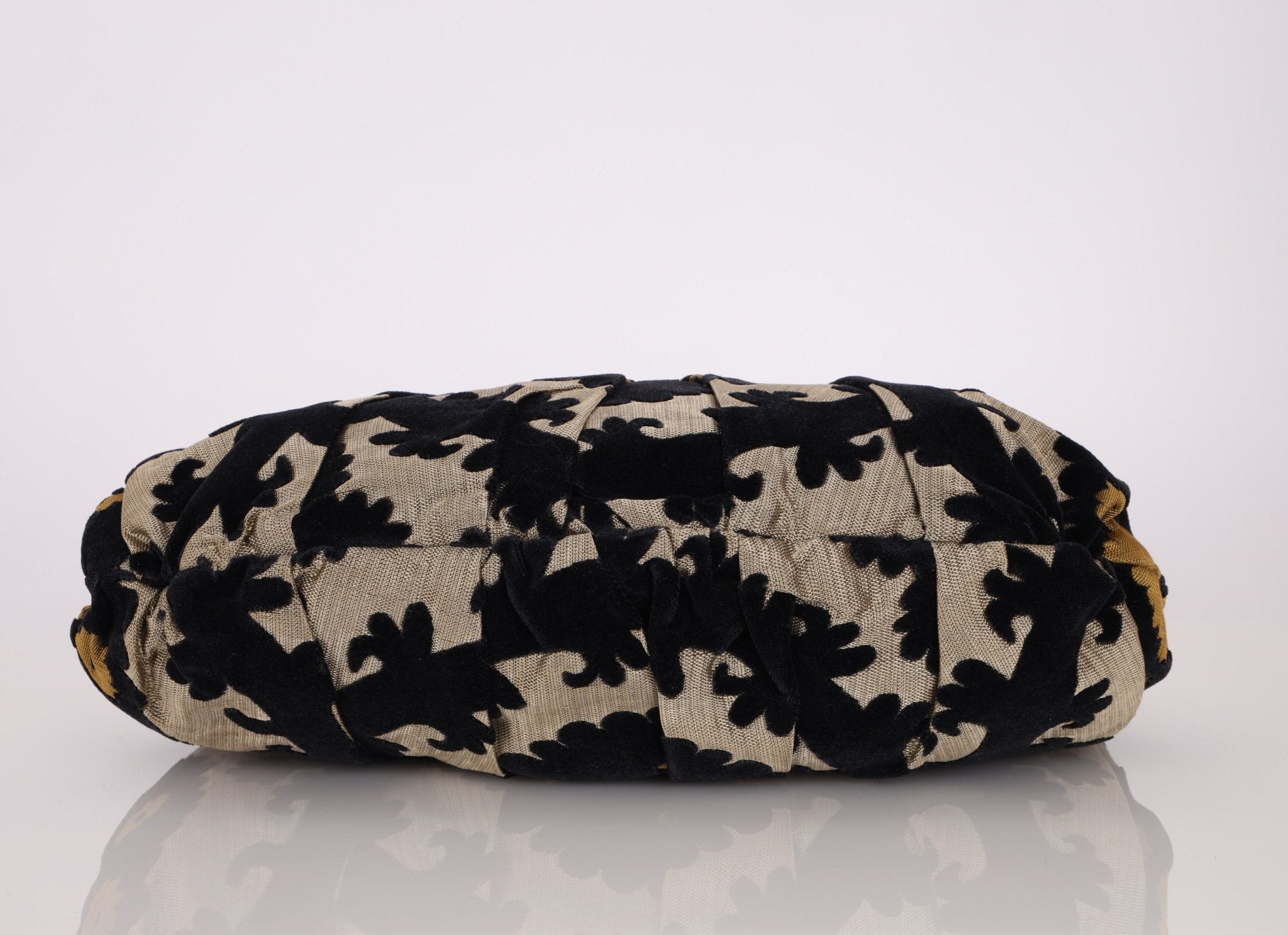 Gucci Tapestry Large Hysteria Tote - FashioNica